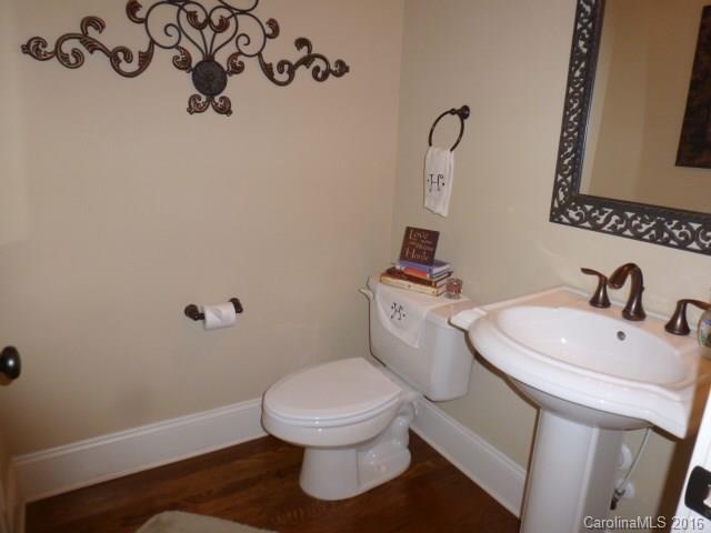 Seven Oaks - Residential