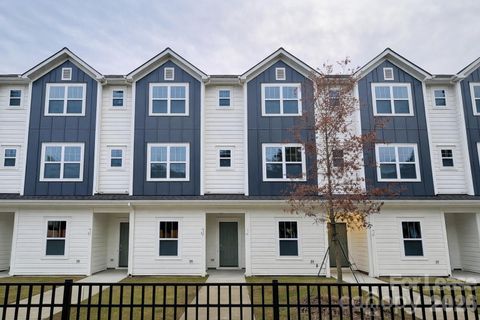 Photo of 3948 Winterfield Place, Charlotte, NC 28205 (MLS # 4358462)