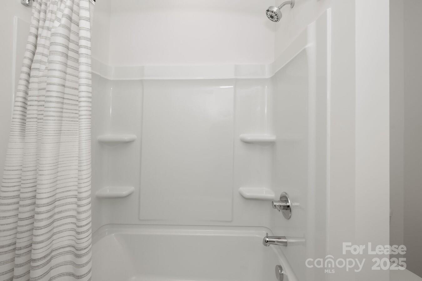 Charlotte, North Carolina 28269, United States, 3 Bedrooms Bedrooms, ,4 BathroomsBathrooms,Residential,Active,58918