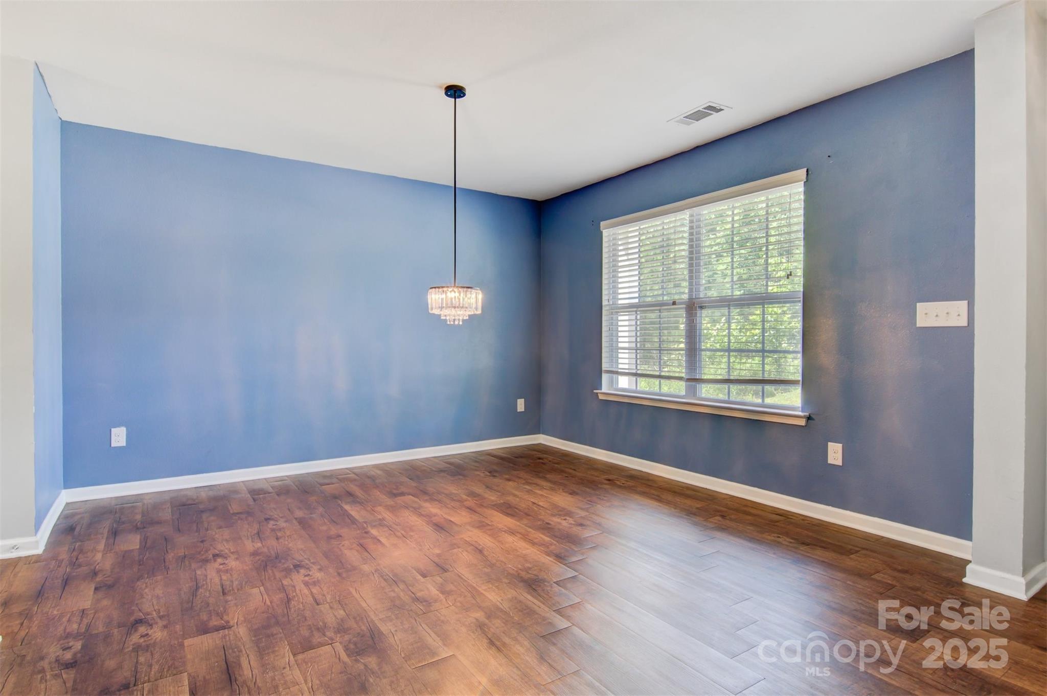 5311 Oakdale Ridge Court