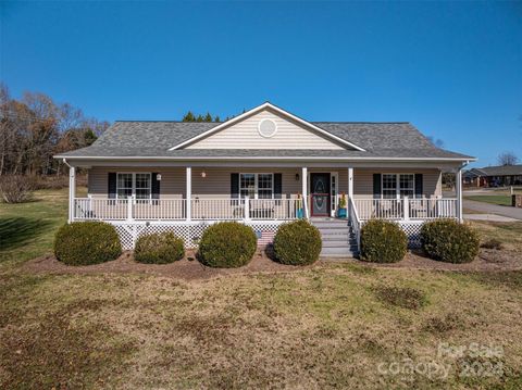 A home in Hickory