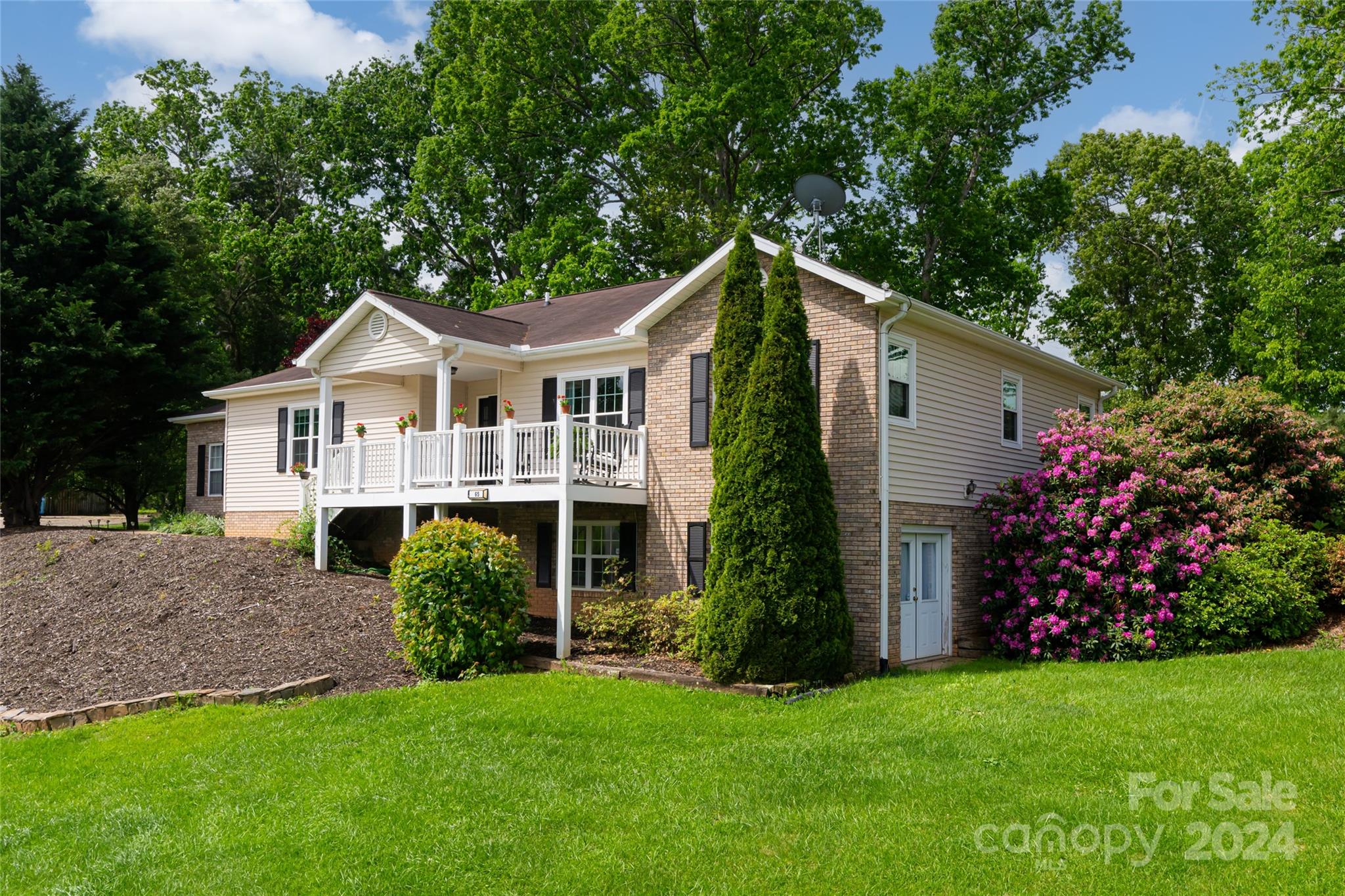 The Knolls - Residential