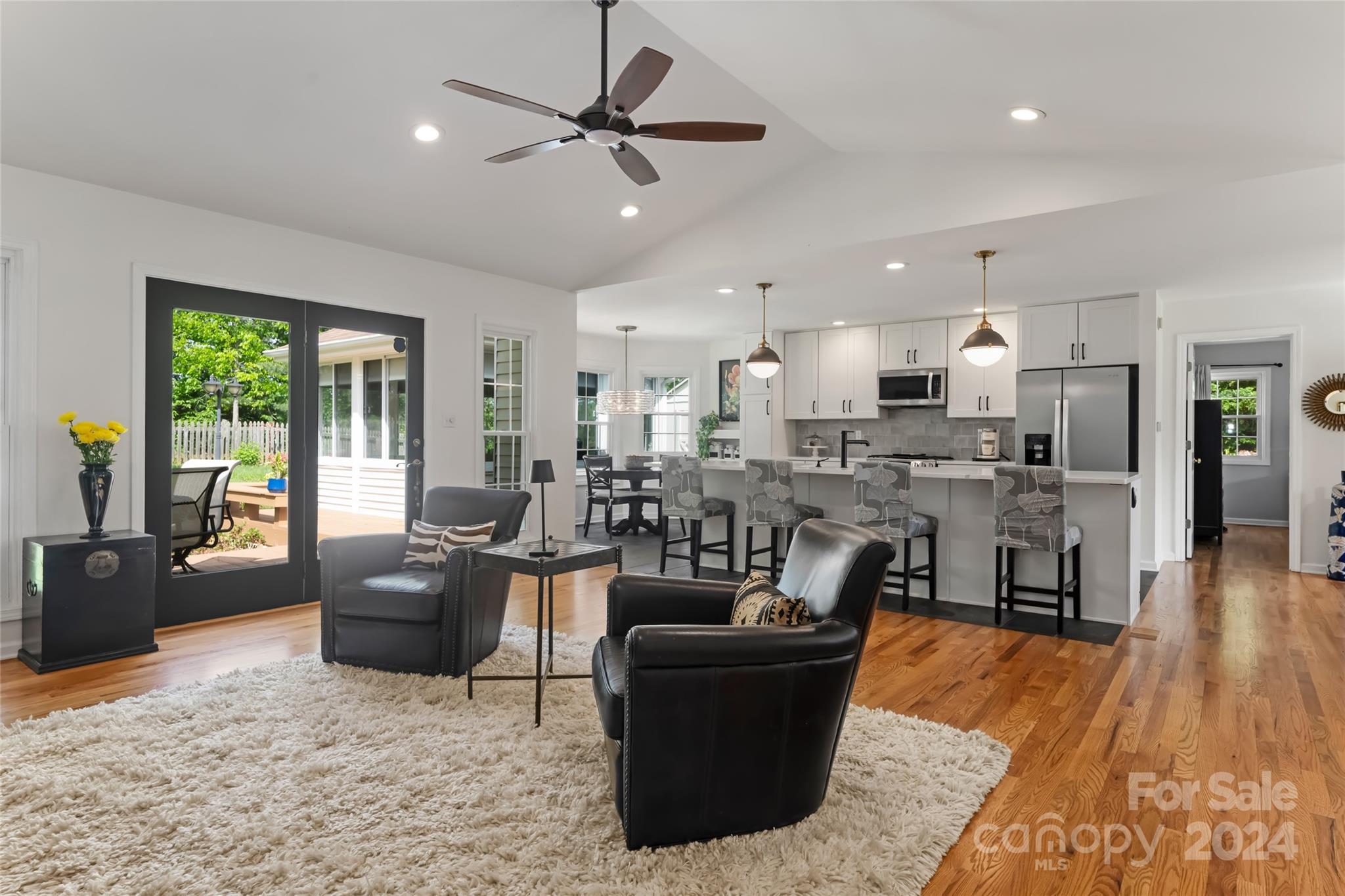 The Knolls - Residential