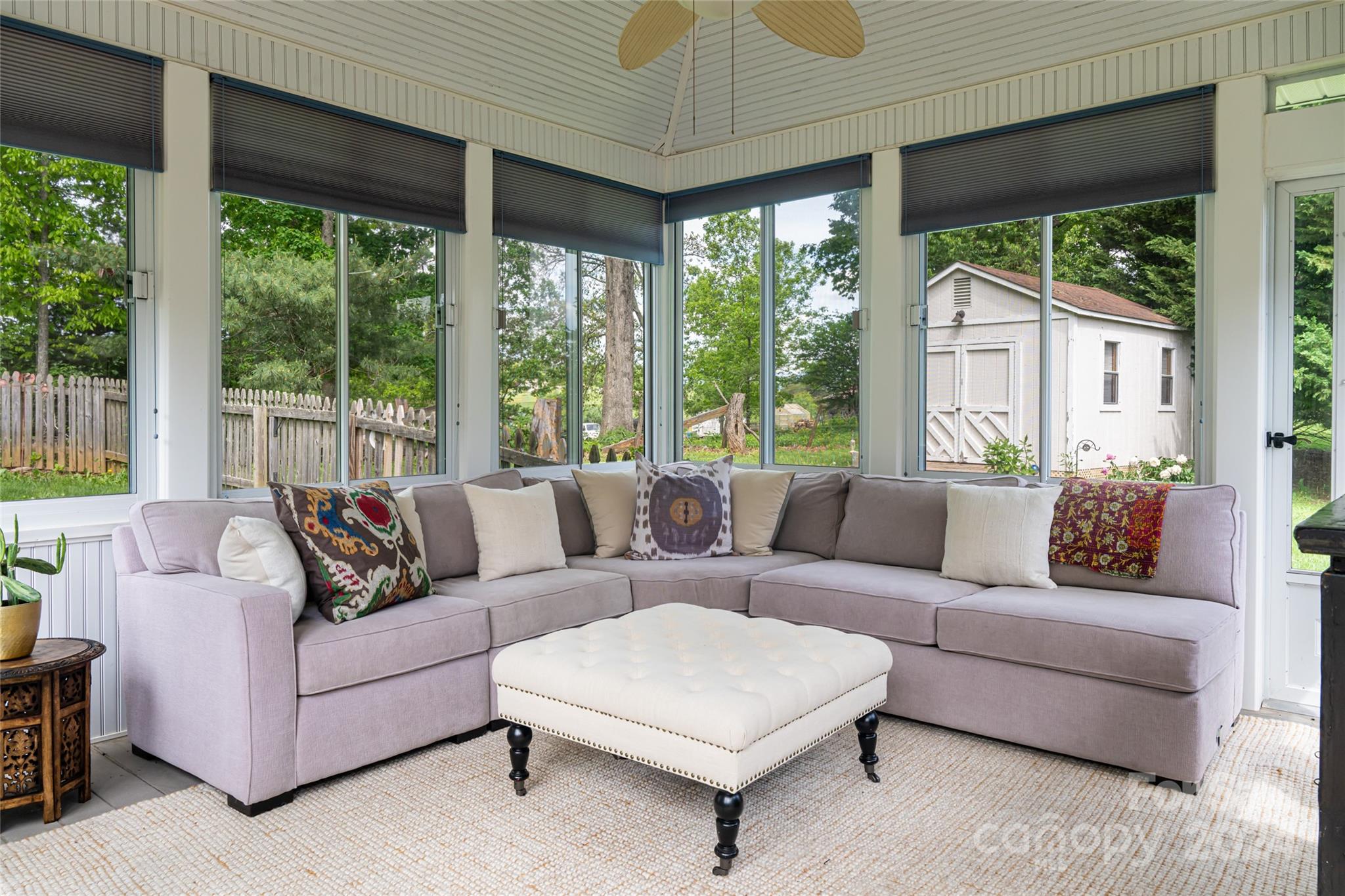 The Knolls - Residential