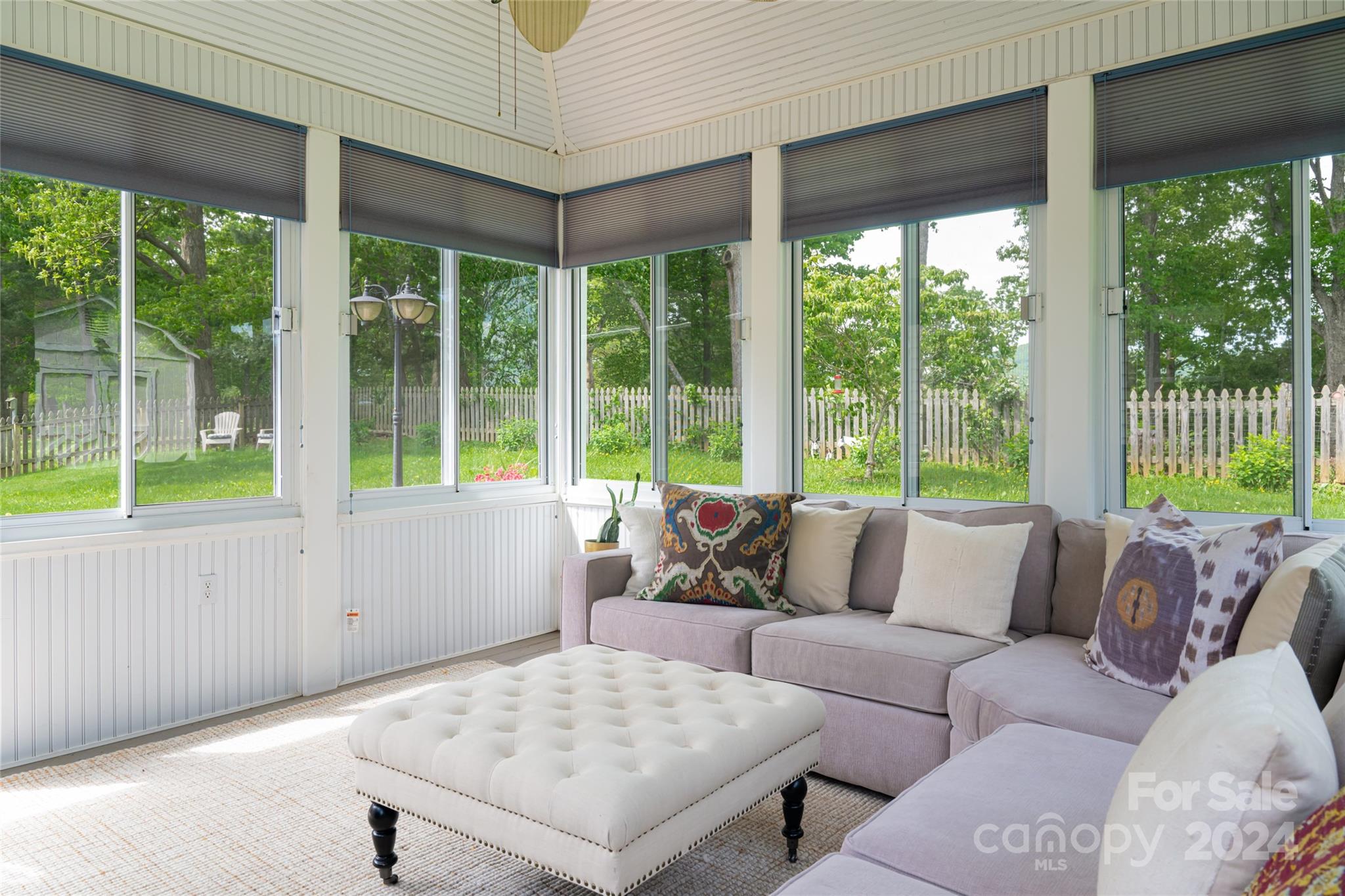 The Knolls - Residential