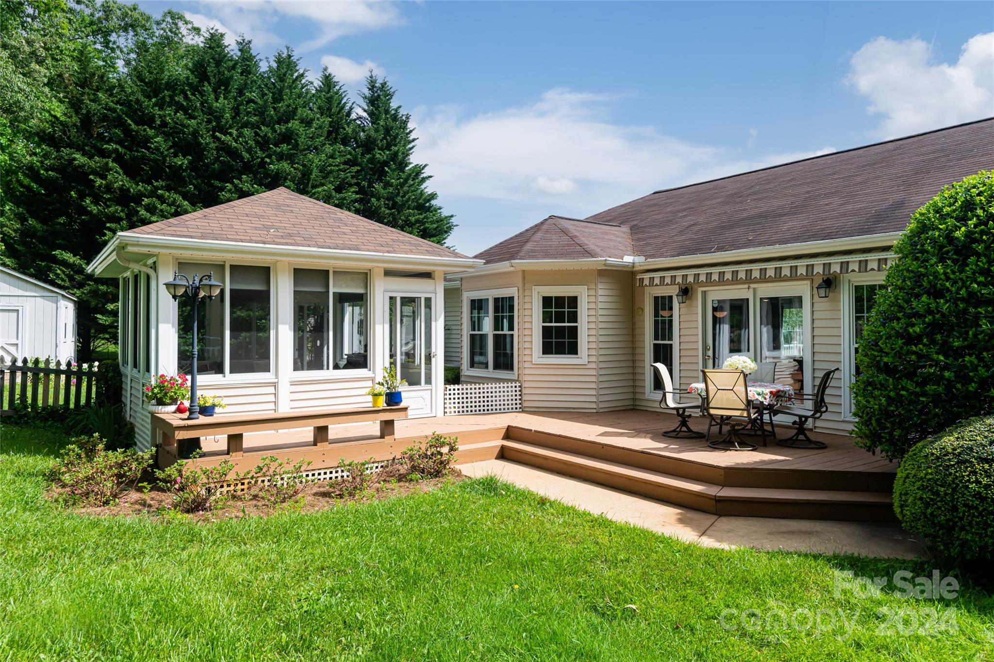 The Knolls - Residential