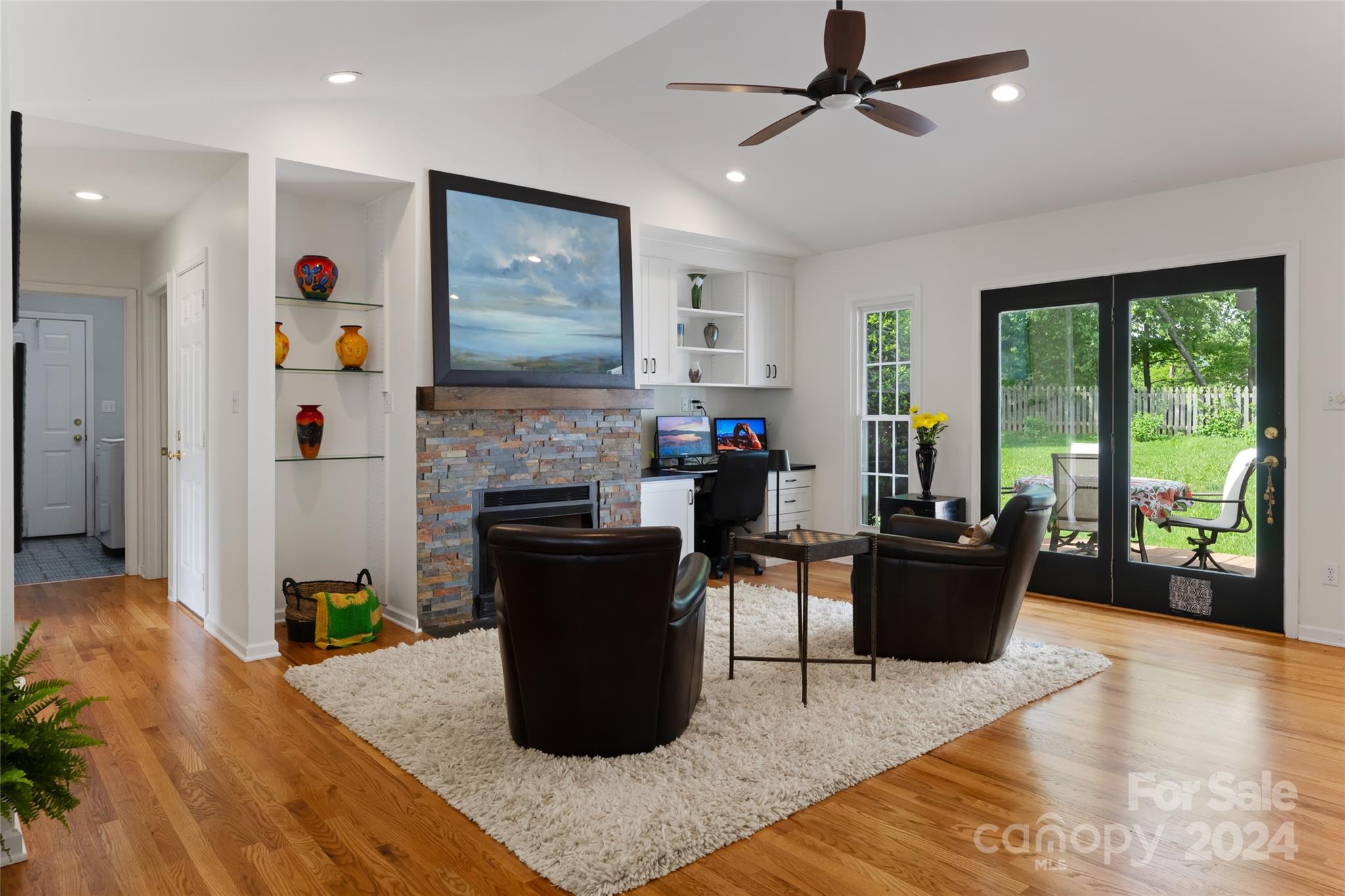 The Knolls - Residential