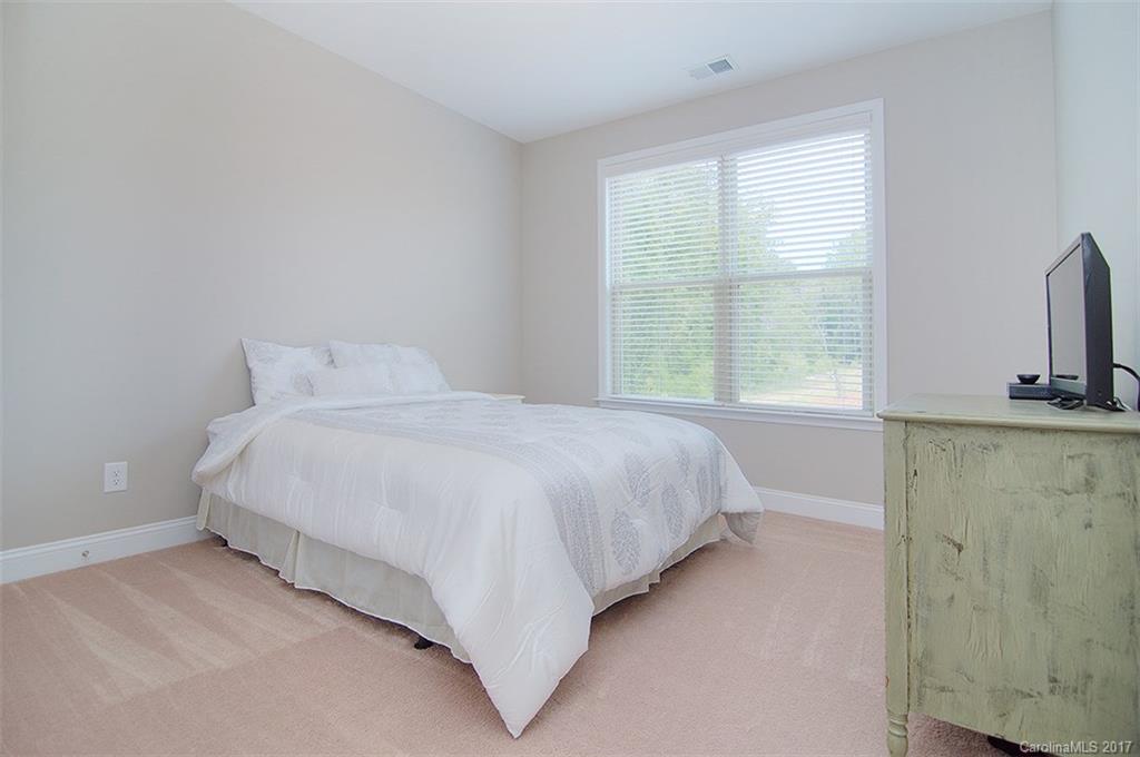 Wellington Chase - Residential