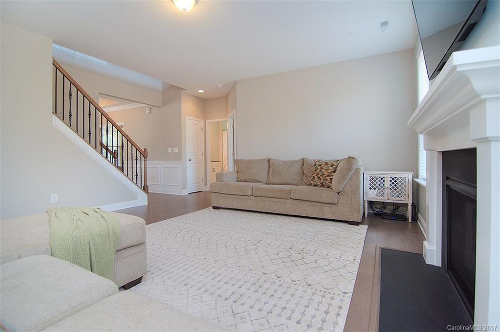 Wellington Chase - Residential