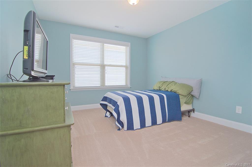 Wellington Chase - Residential