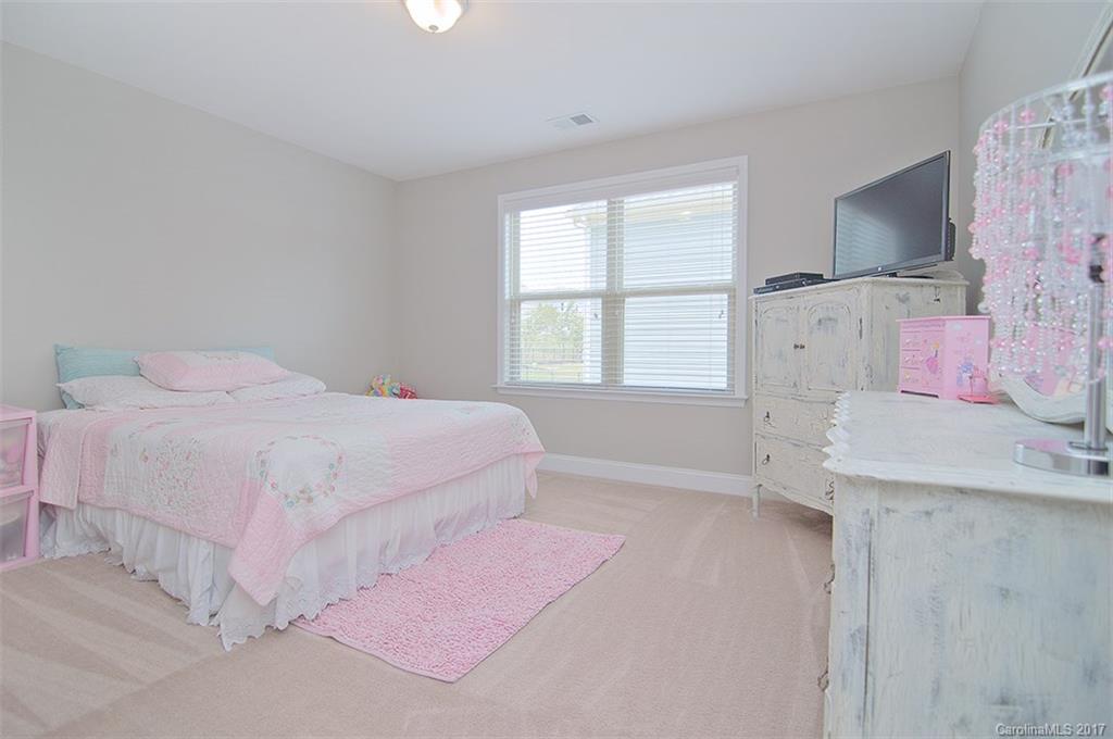 Wellington Chase - Residential