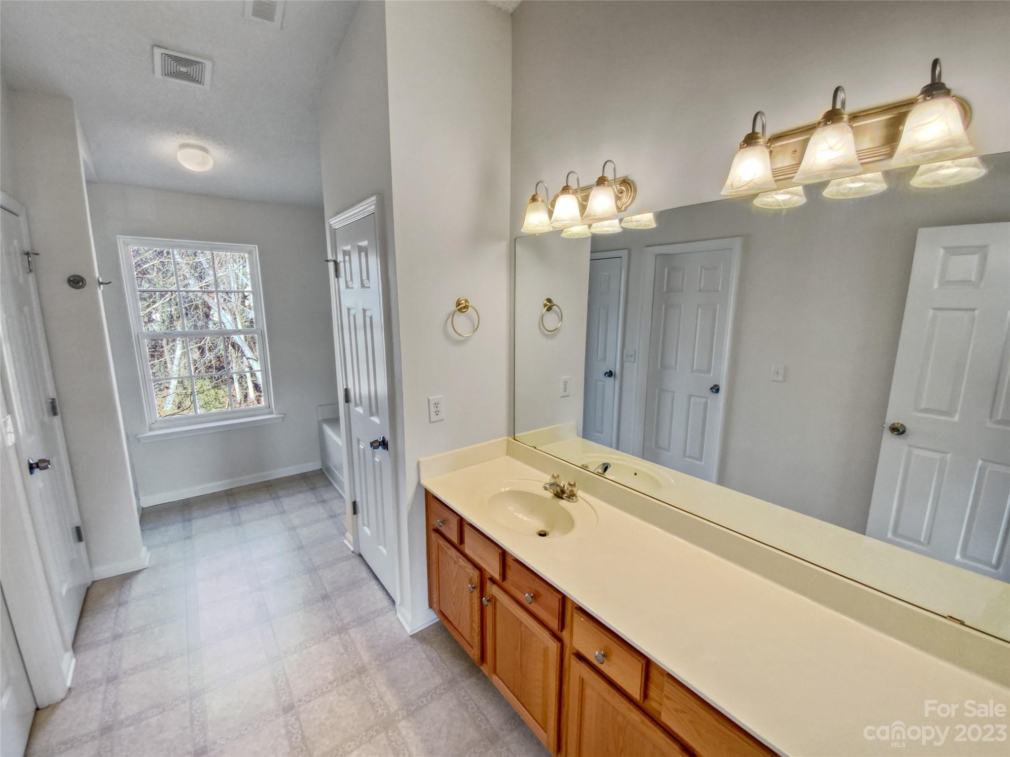 Arbor Glen - Residential