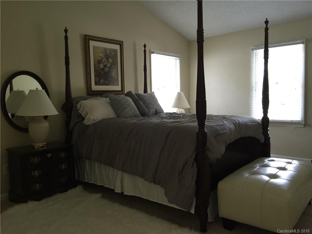 Stoney Pointe - Residential