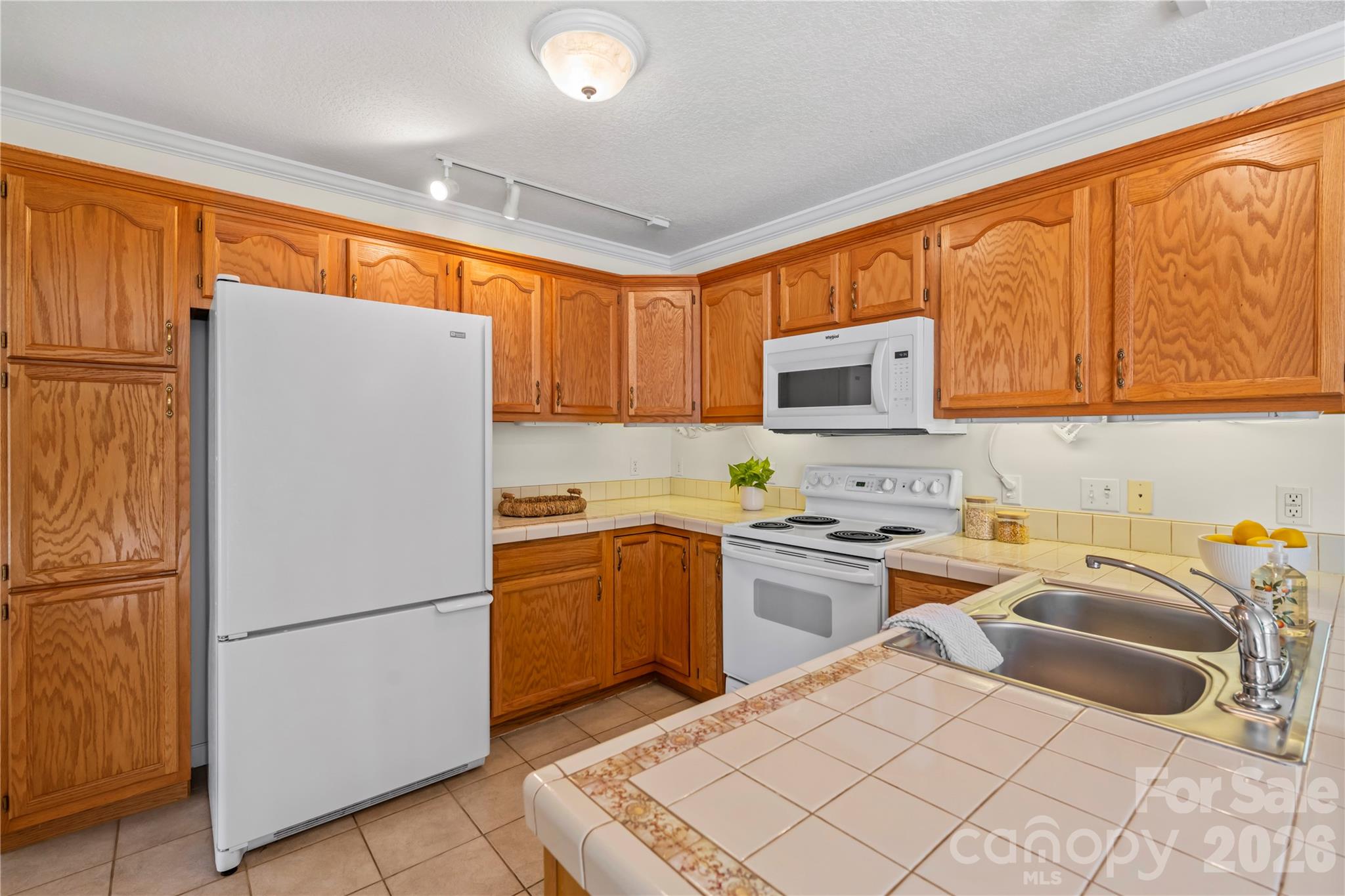 Waters Edge Condos - Residential