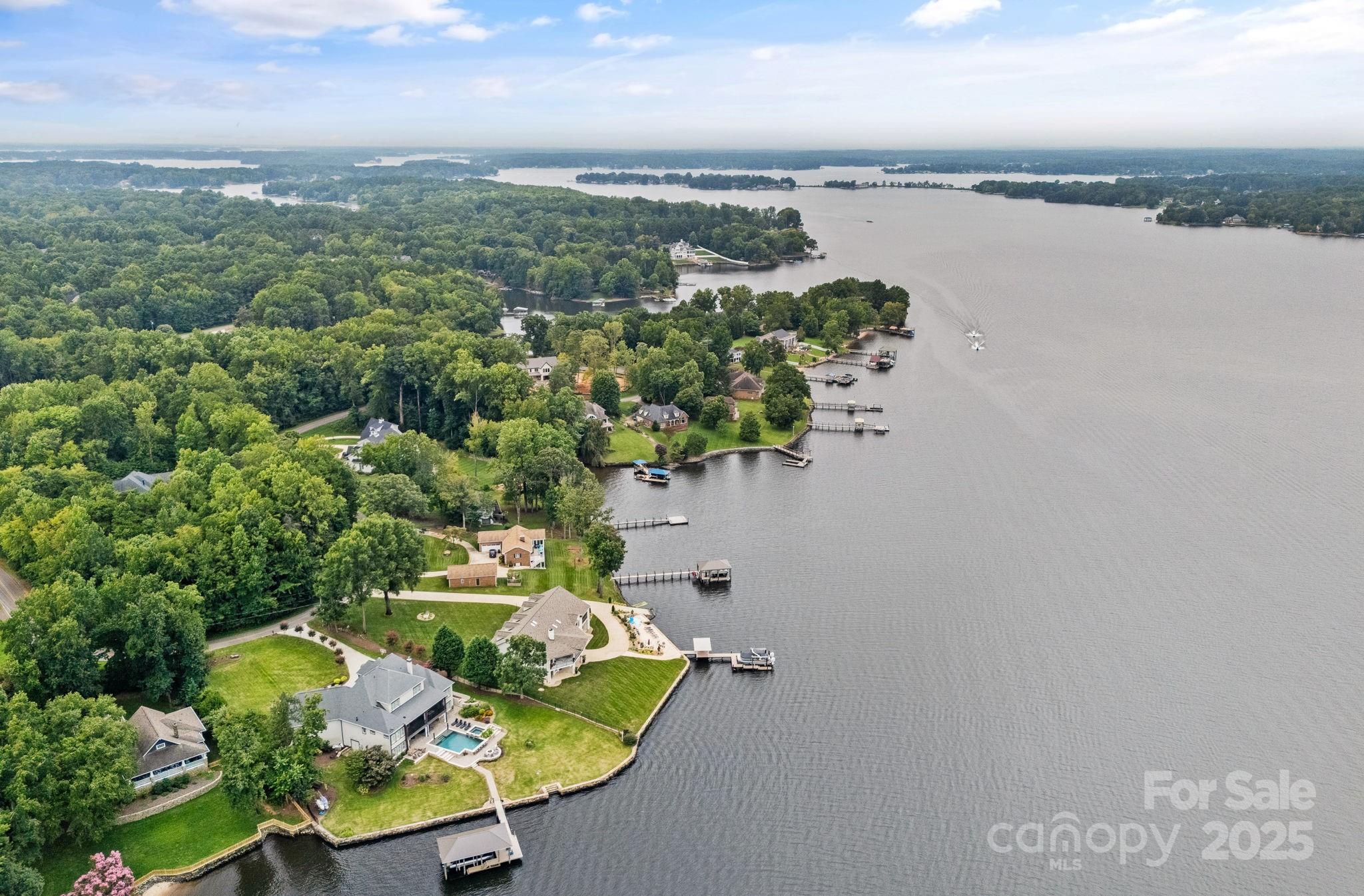 346 Lakeview Shores Loop
