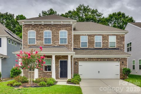 Photo of 910 Ashton Oak Court, Fort Mill, SC 29715 (MLS # 4379778)