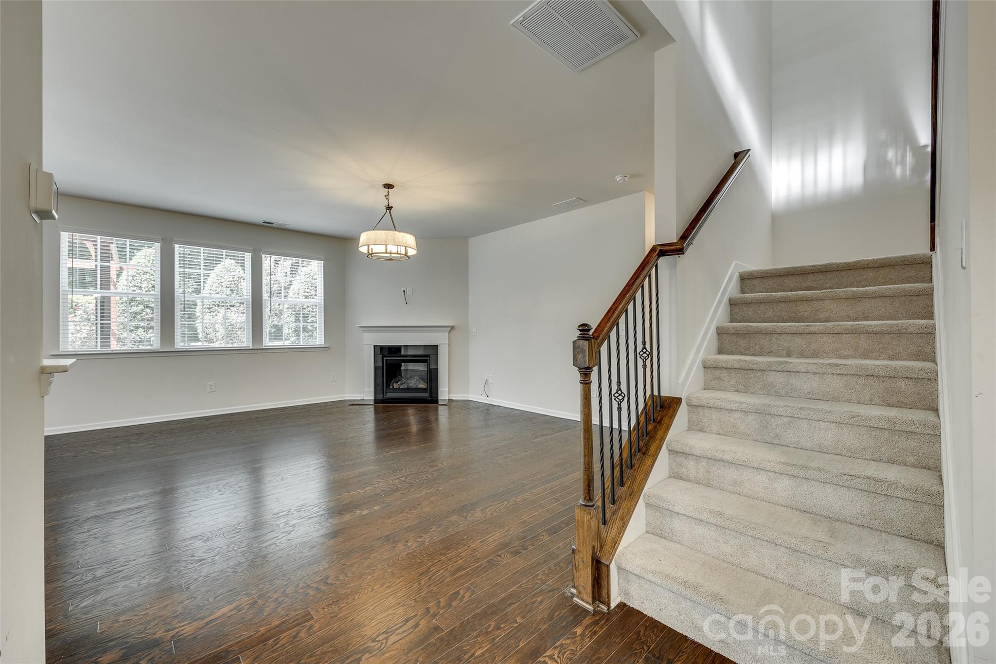 Oakland Pointe - Residential