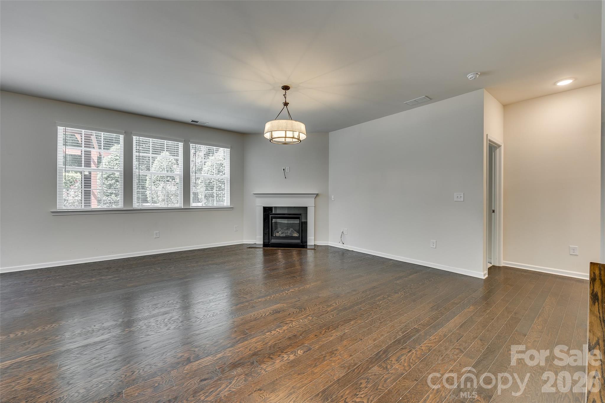 Oakland Pointe - Residential