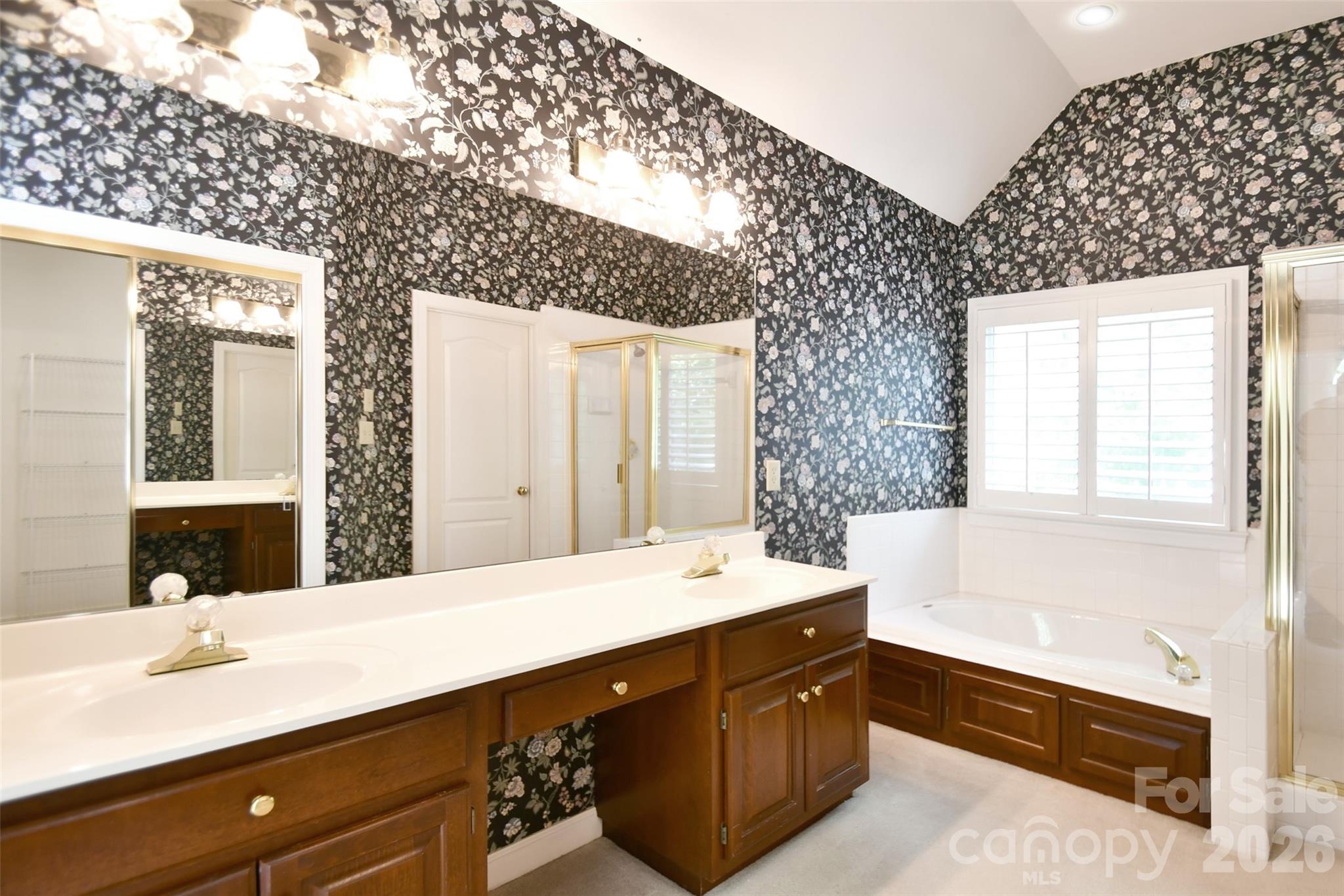 Crown Colony Estates - Residential