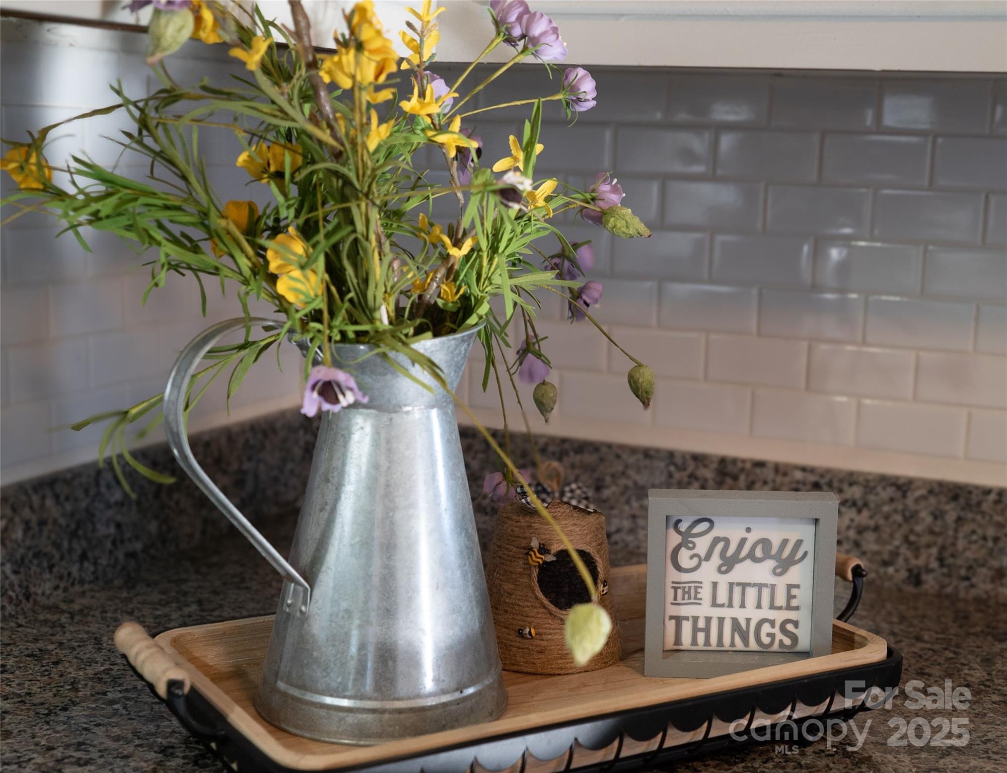 Hudson, North Carolina 28638, United States, 3 Bedrooms Bedrooms, ,2 BathroomsBathrooms,Residential,Under Contract,28737