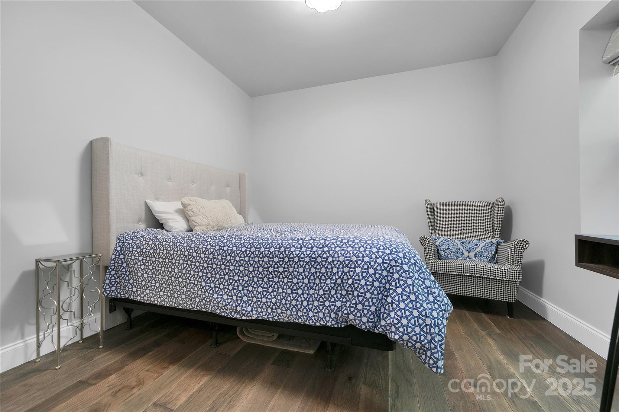 Connestee Falls - Residential