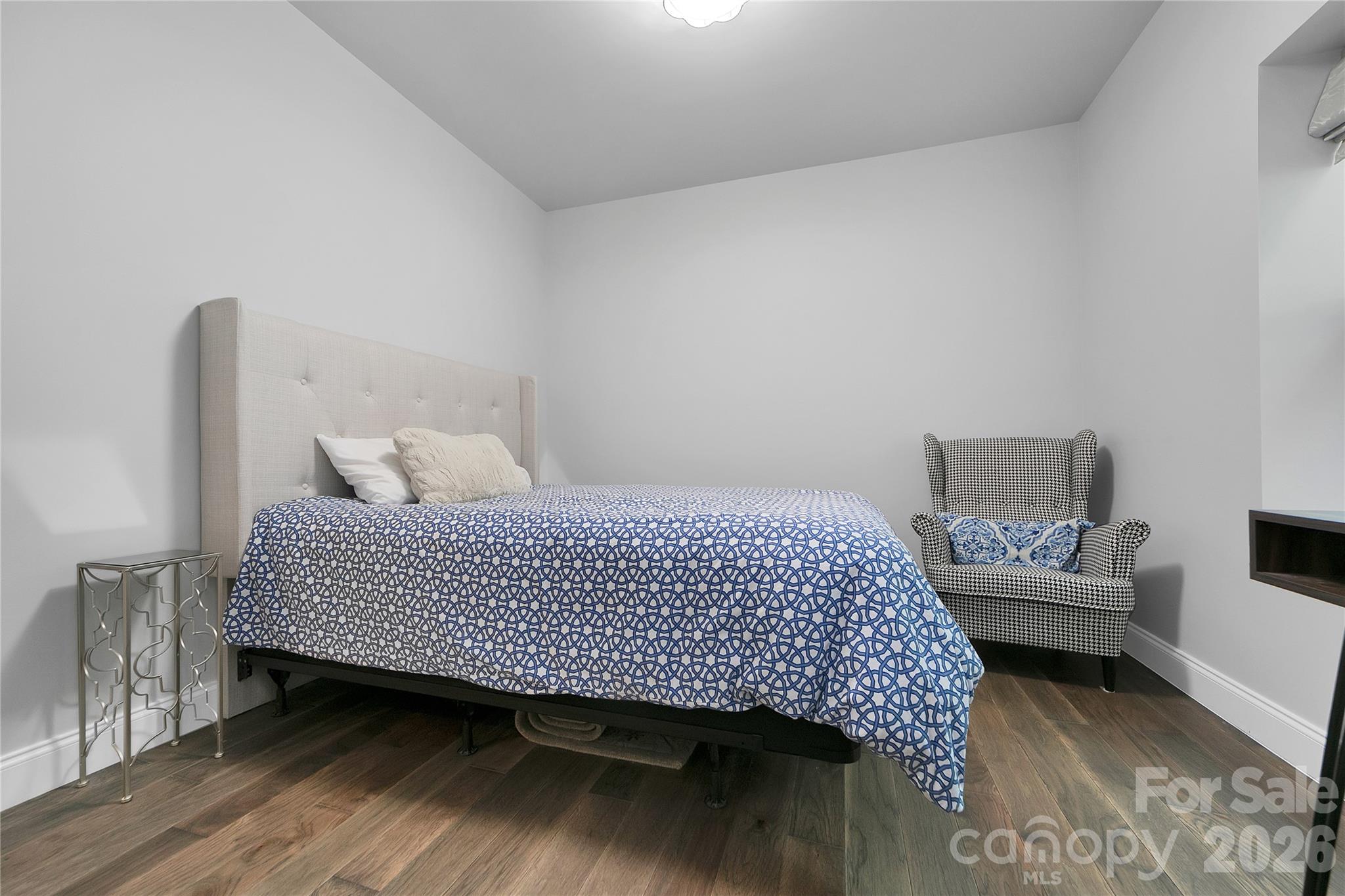 Connestee Falls - Residential