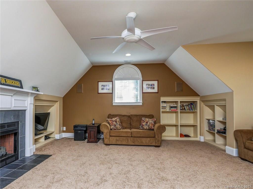 Carolina Coves - Residential