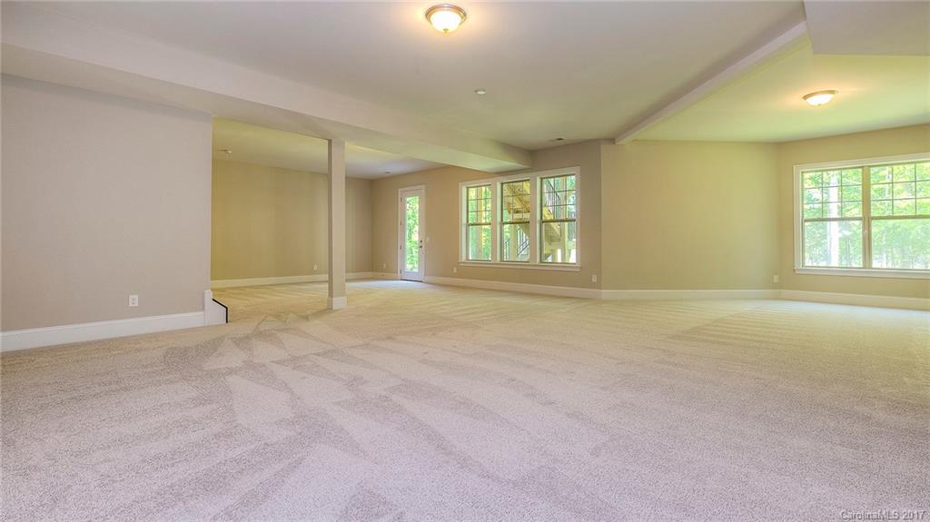 The Vineyards on Lake Wylie - Residential
