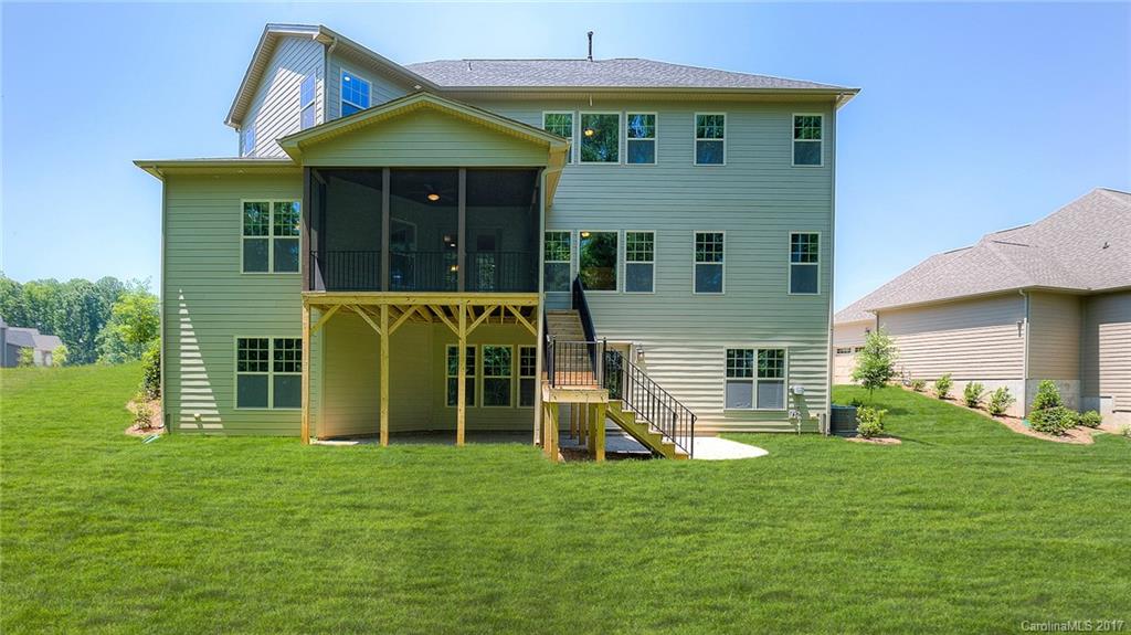 The Vineyards on Lake Wylie - Residential