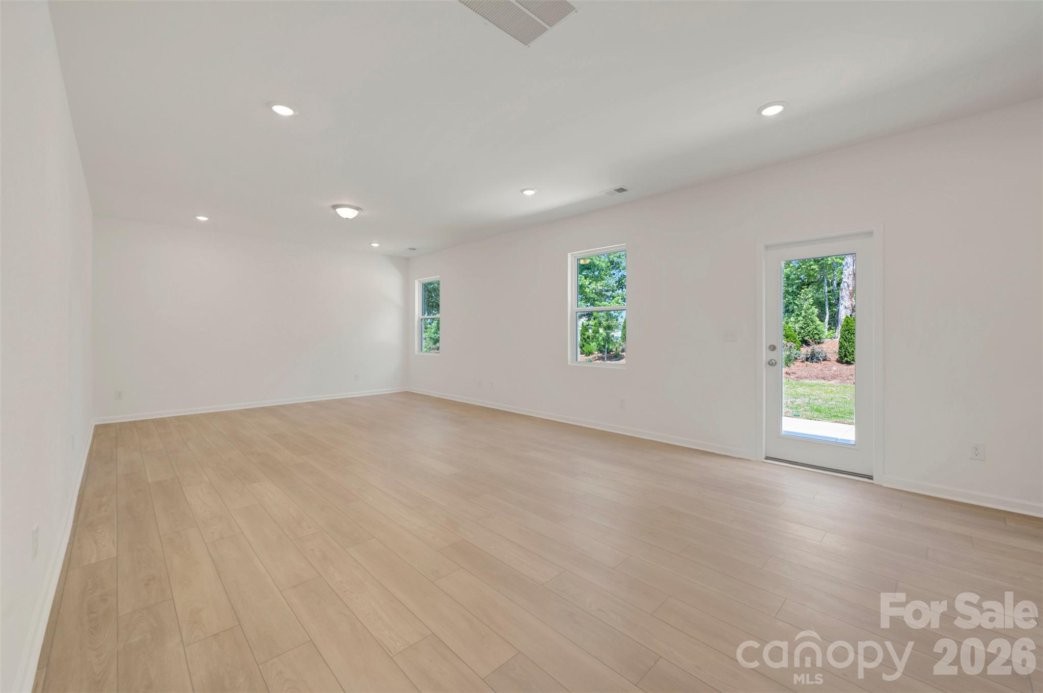Willoughby Park - Residential
