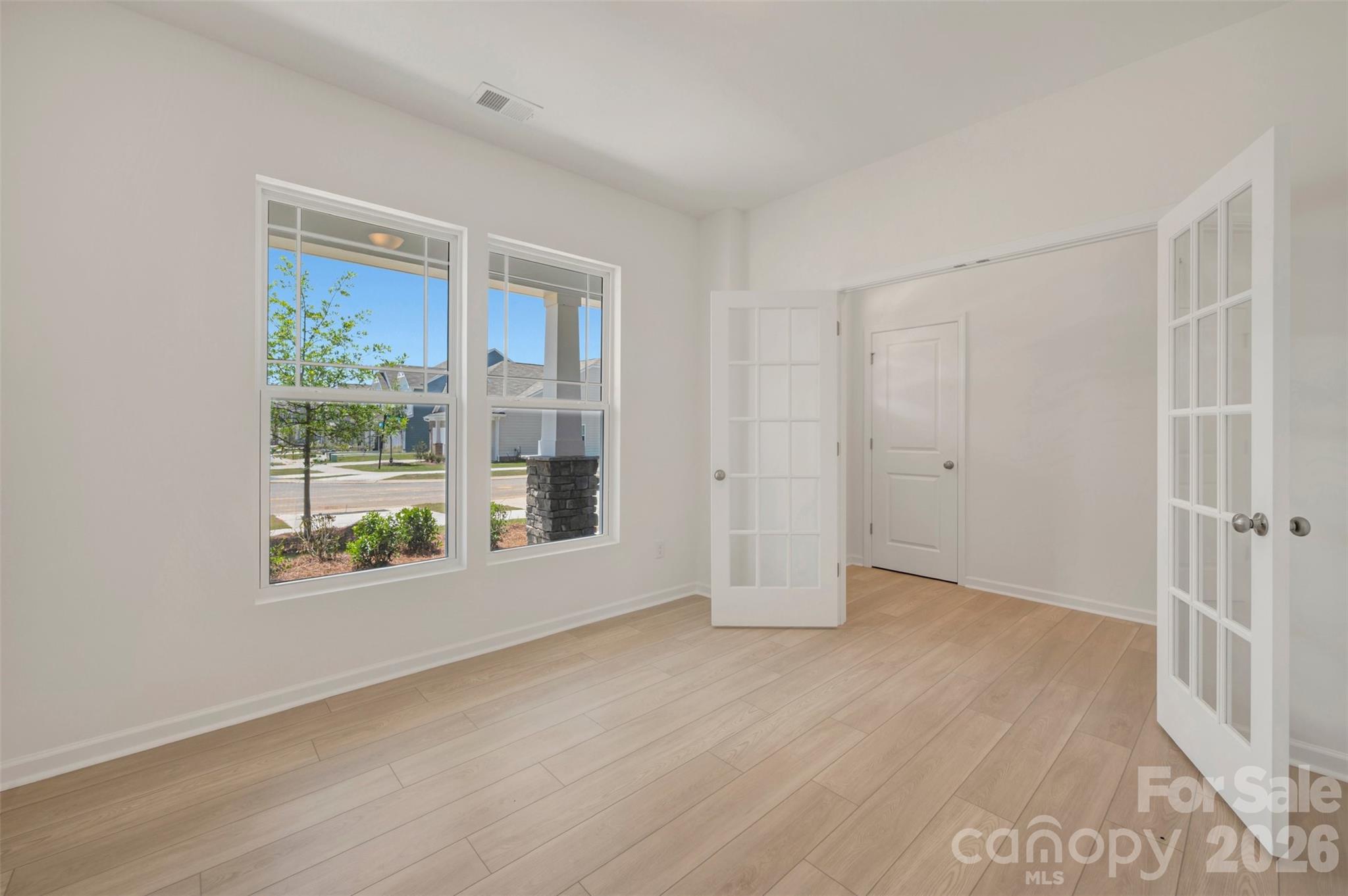Willoughby Park - Residential