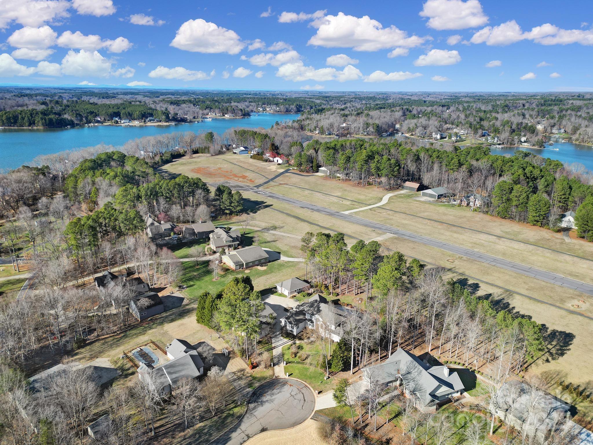 Lake Norman Air Park - Residential