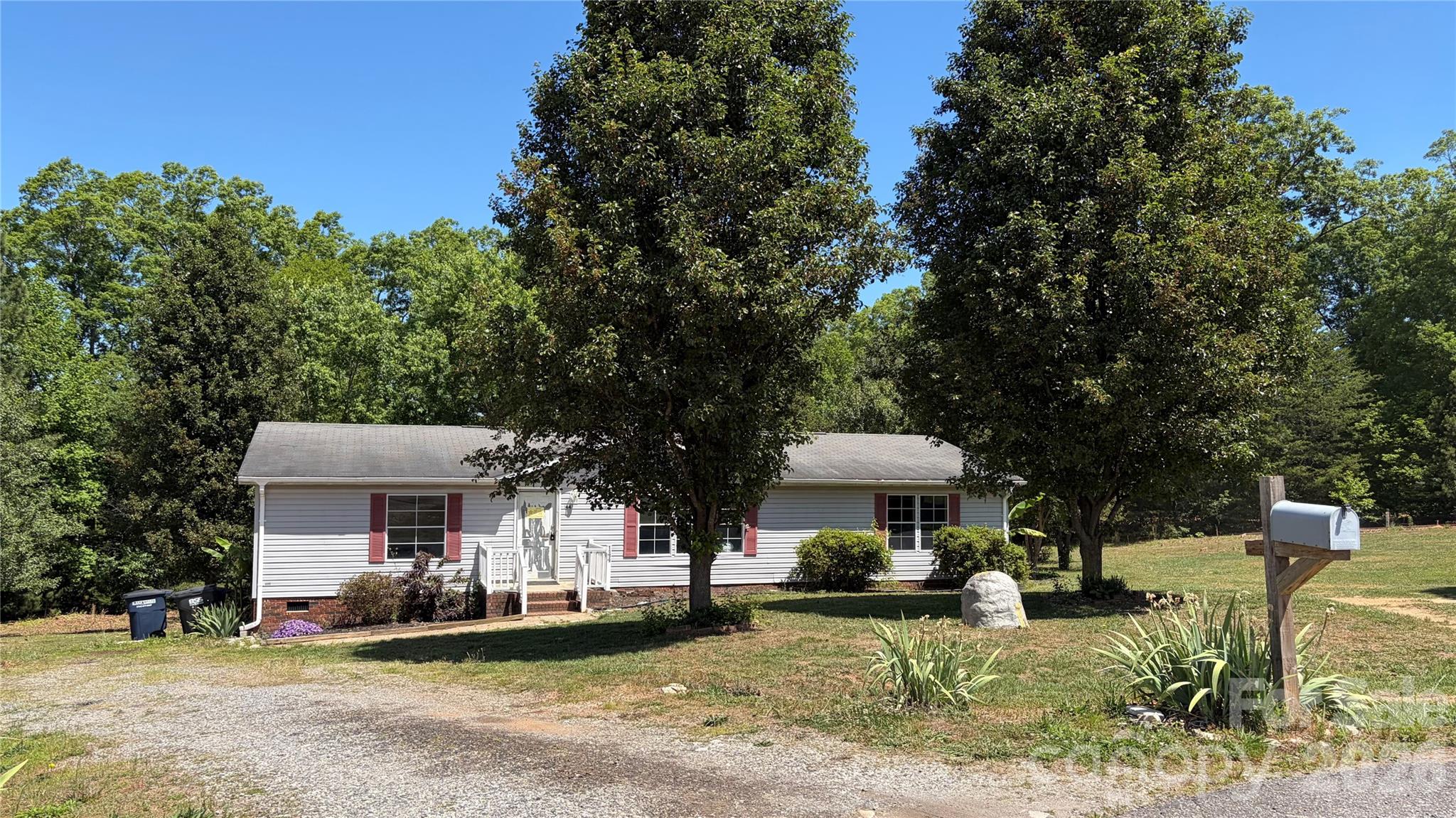 144 Carolina Wren Drive