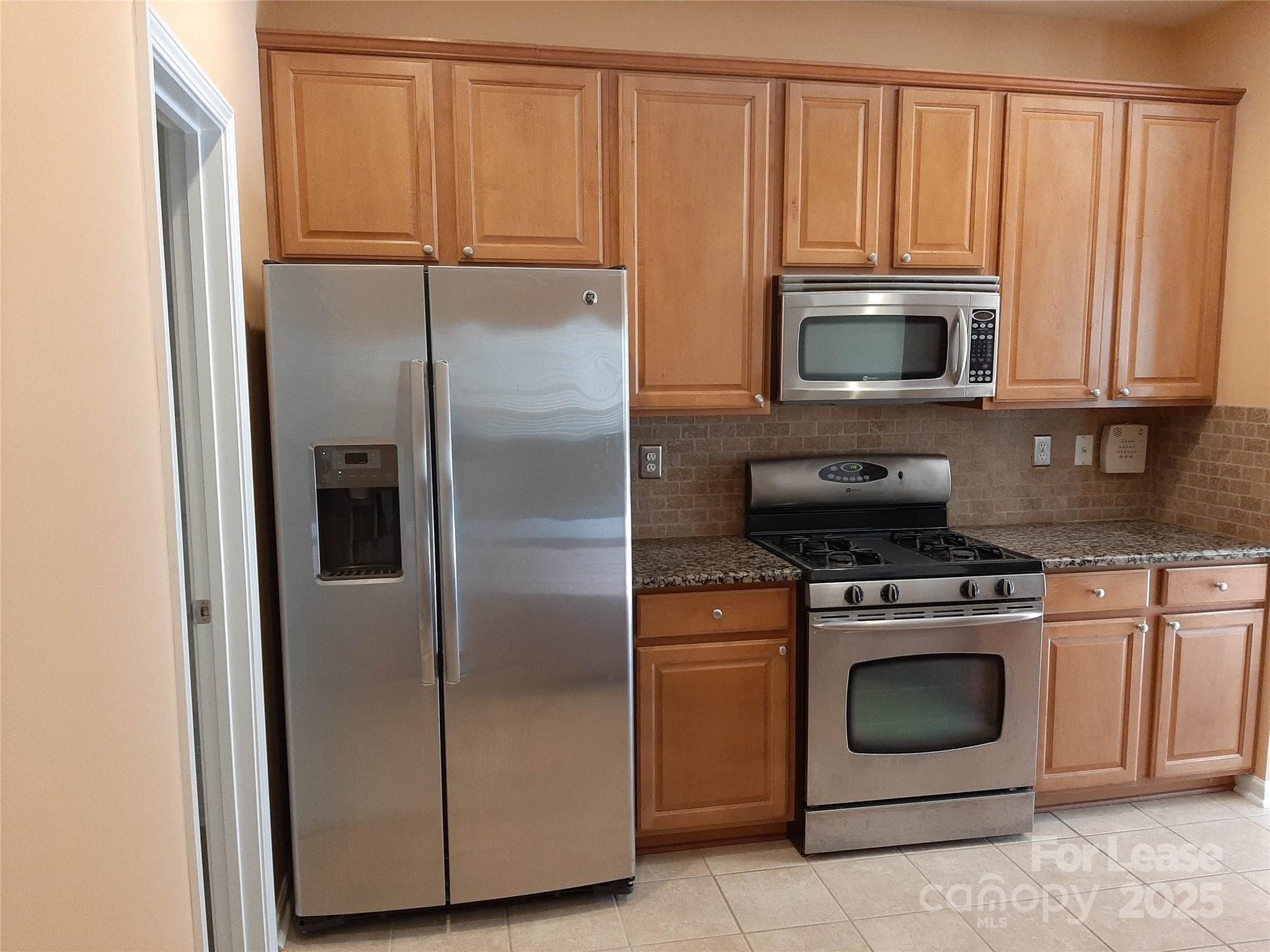 Oakbrooke - Residential Lease