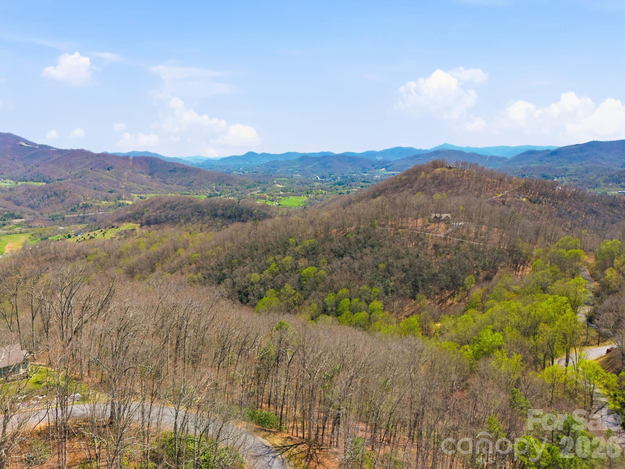 000 Signature Row Boulevard 10