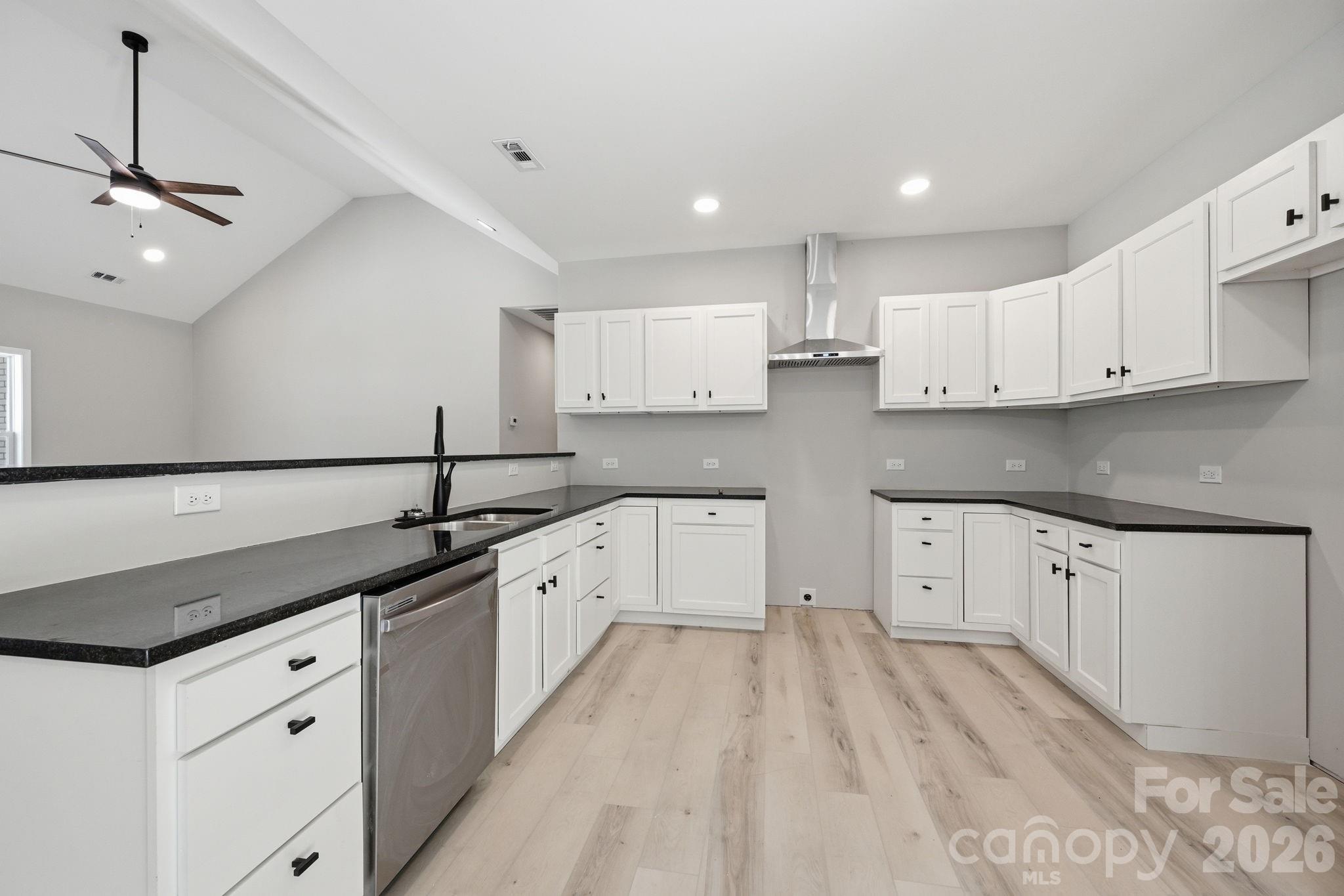 Ole Eastpointe - Residential