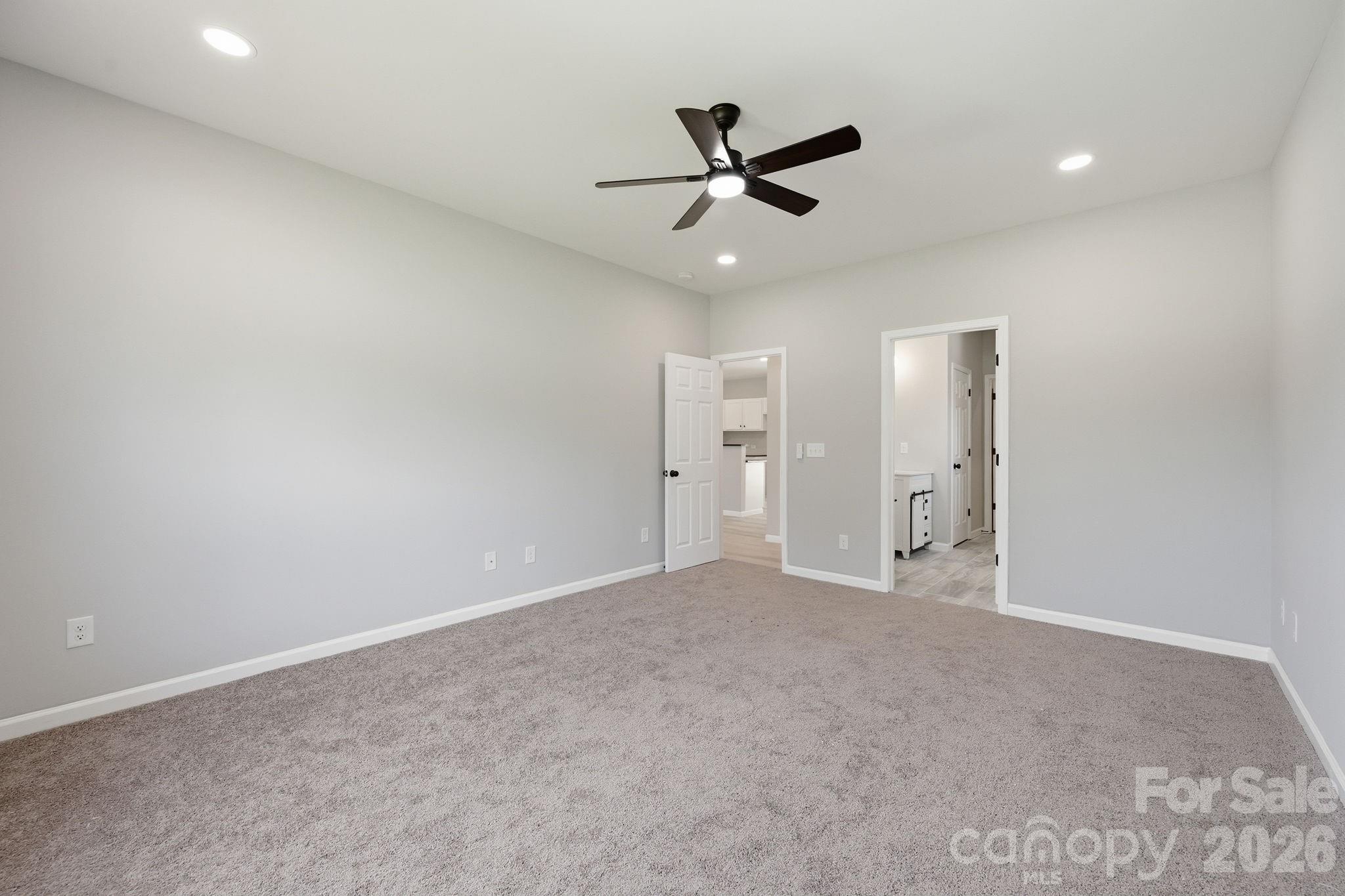 Ole Eastpointe - Residential