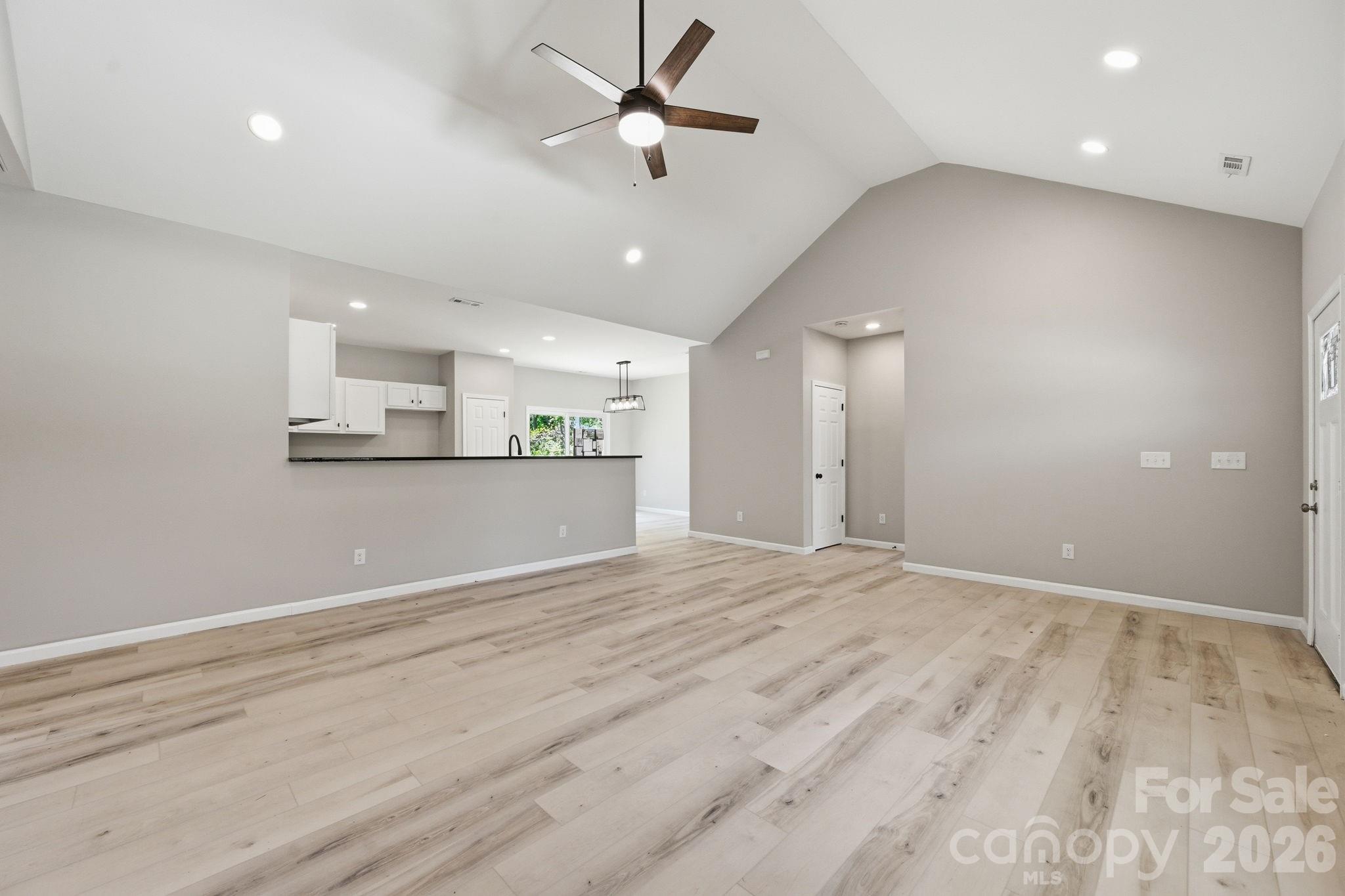 Ole Eastpointe - Residential