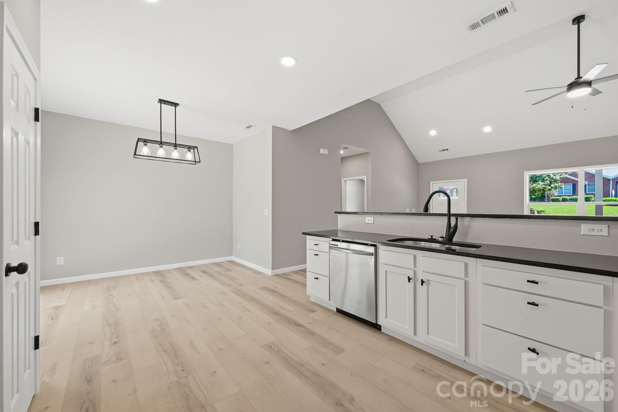 Ole Eastpointe - Residential