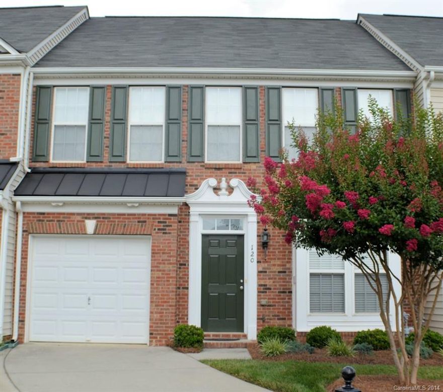 LIKE NEW, rarely used second home. MOVE IN READY! Close to I77, Hospital, Lowes HQ, Race industry/schools, and LAKE NORMAN! Features master bedroom on main level with walk-in closet, garden tub, sep shower. Hardwood floors in kitchen, dinette and hall, 2 story great room with plenty of natural light, gas fireplace. Upstairs loft overlooks greatroom. 2 spacious BRs with walk-in closets and walk-in storage off loft. 1 Car garage and private back patio/yard. Great value for this much sq footage!