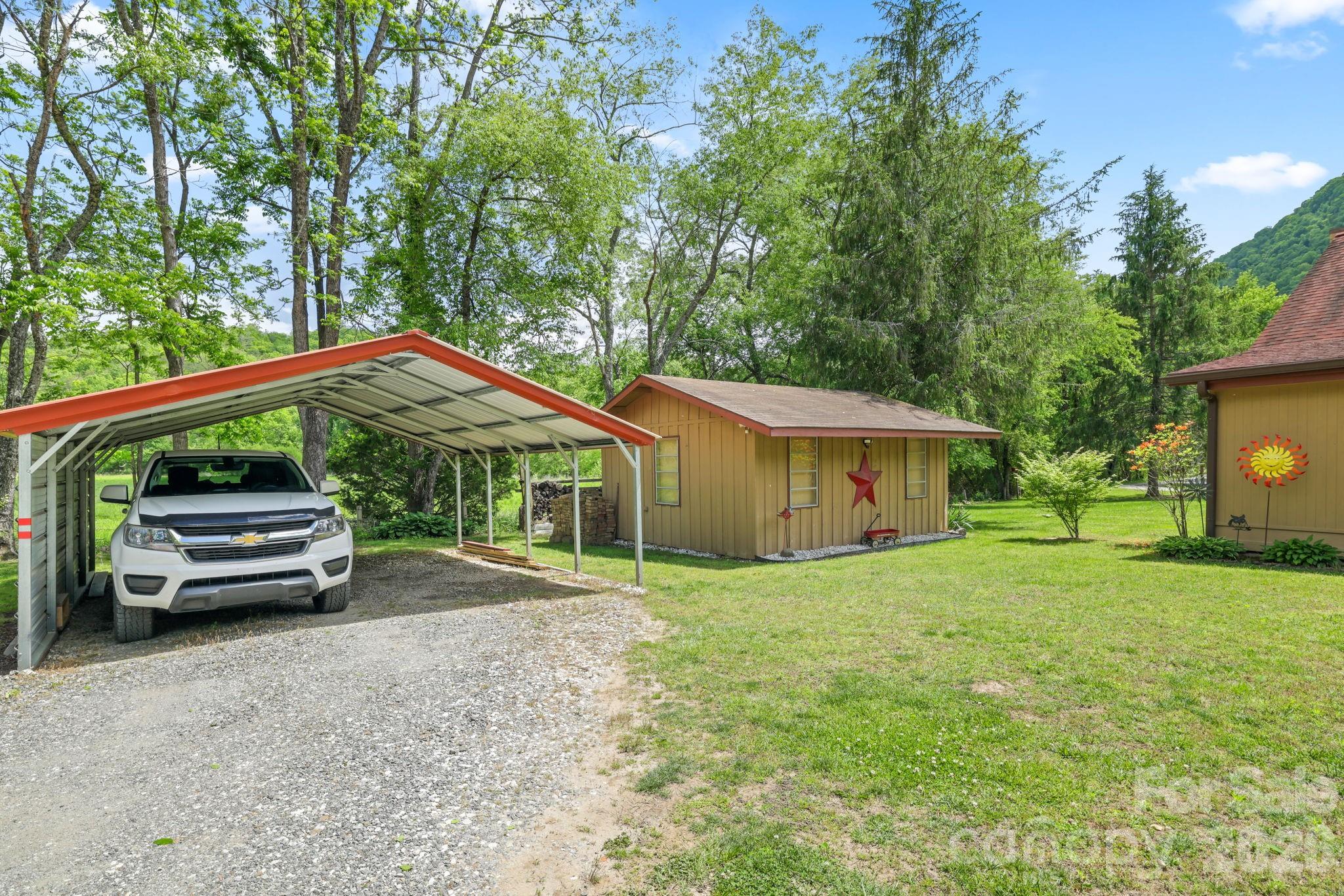 River Ranch Village - Residential