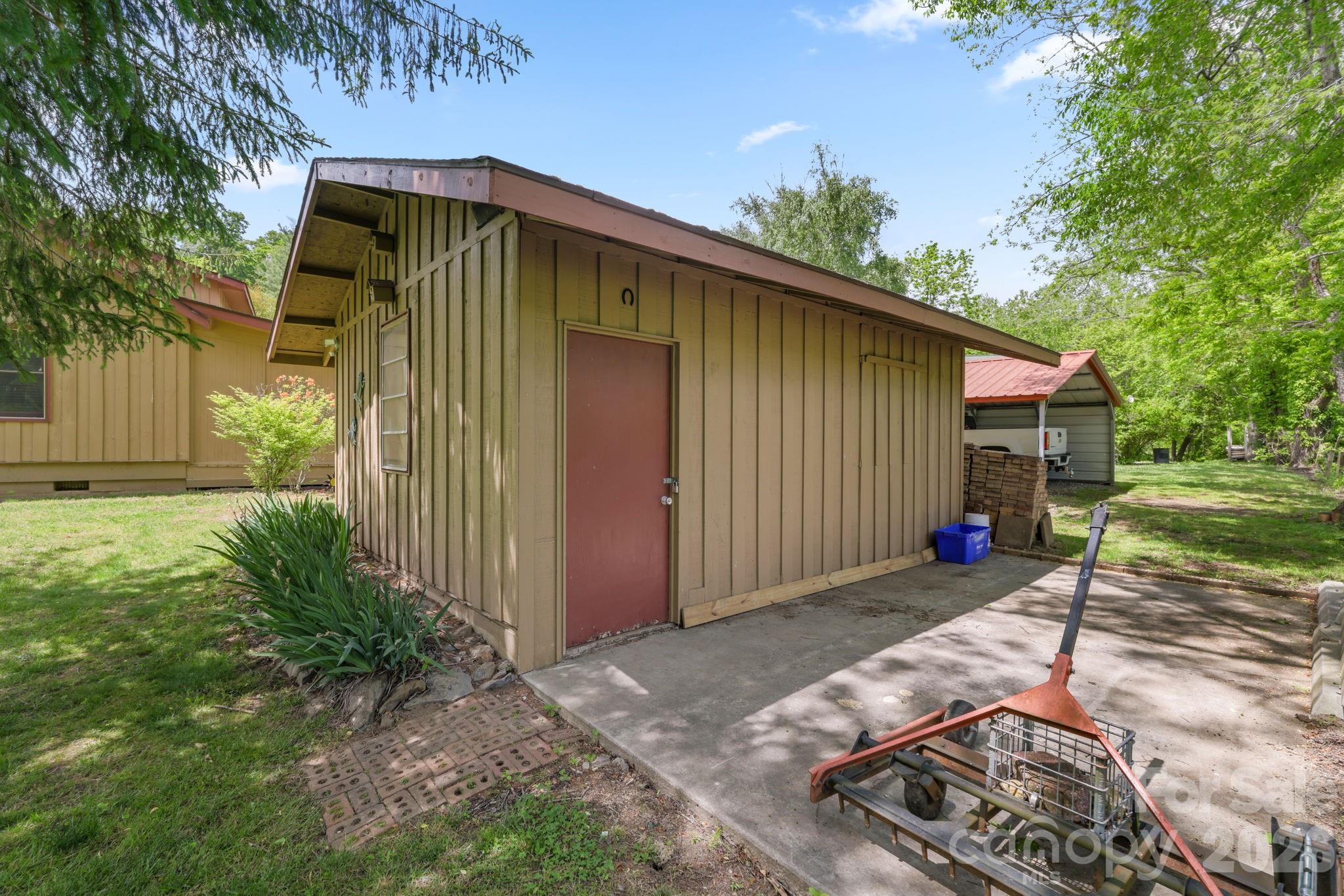 River Ranch Village - Residential