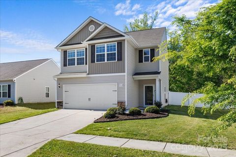 7113 Amberly Hills Road Charlotte NC 28215