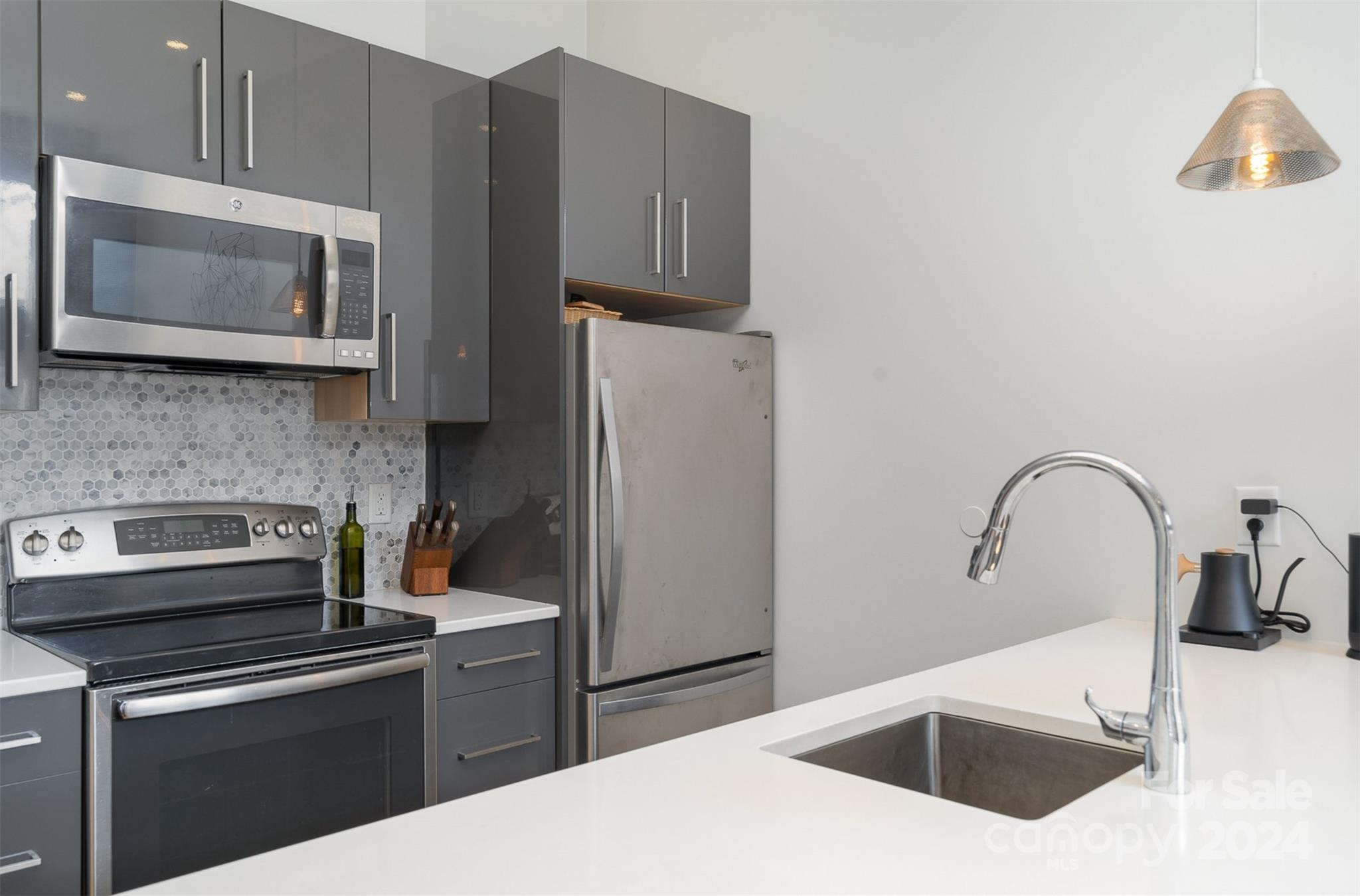 Studio6 - Residential