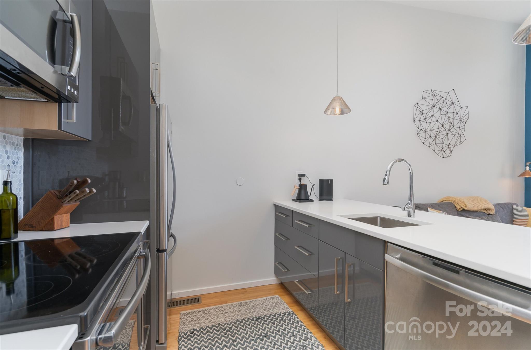 Studio6 - Residential