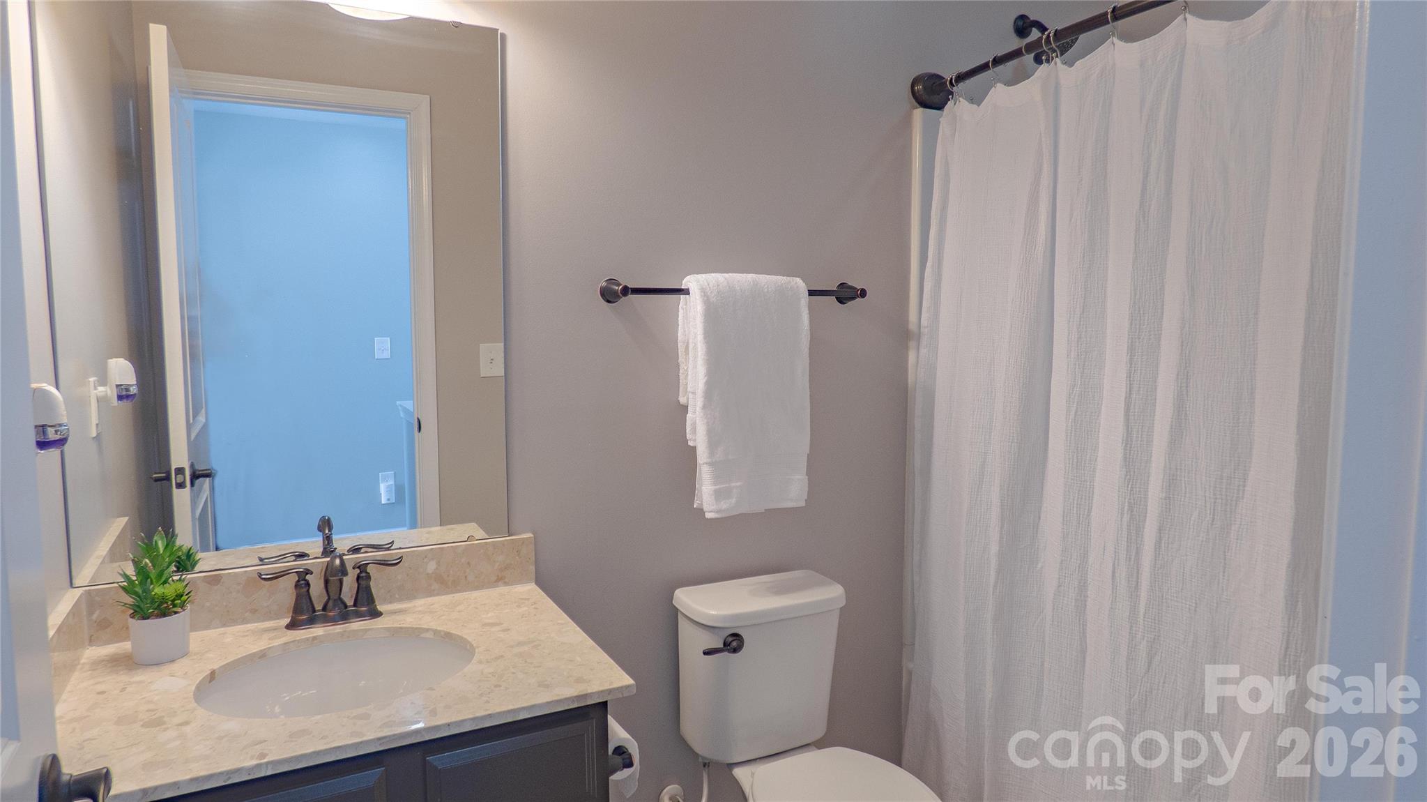 Curtis Pond - Residential