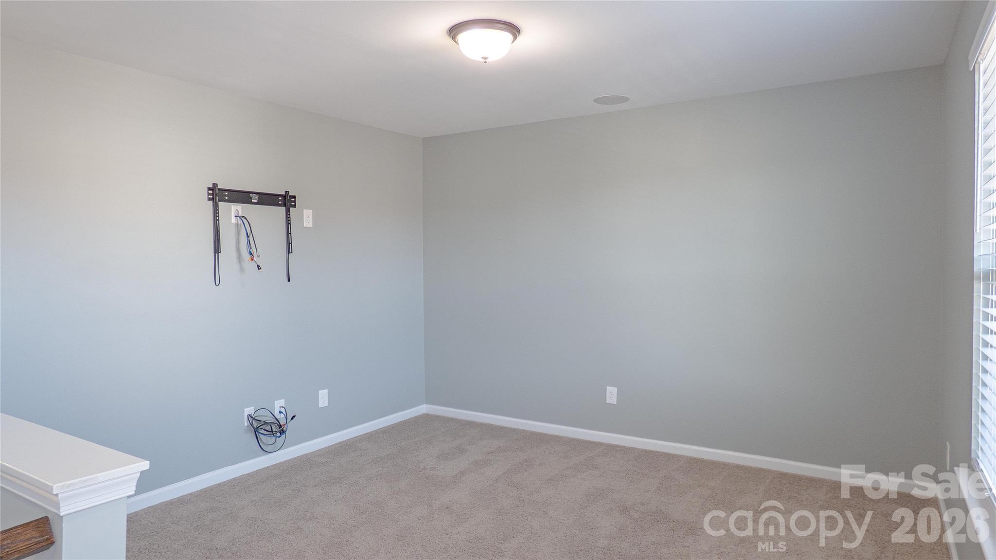 Curtis Pond - Residential