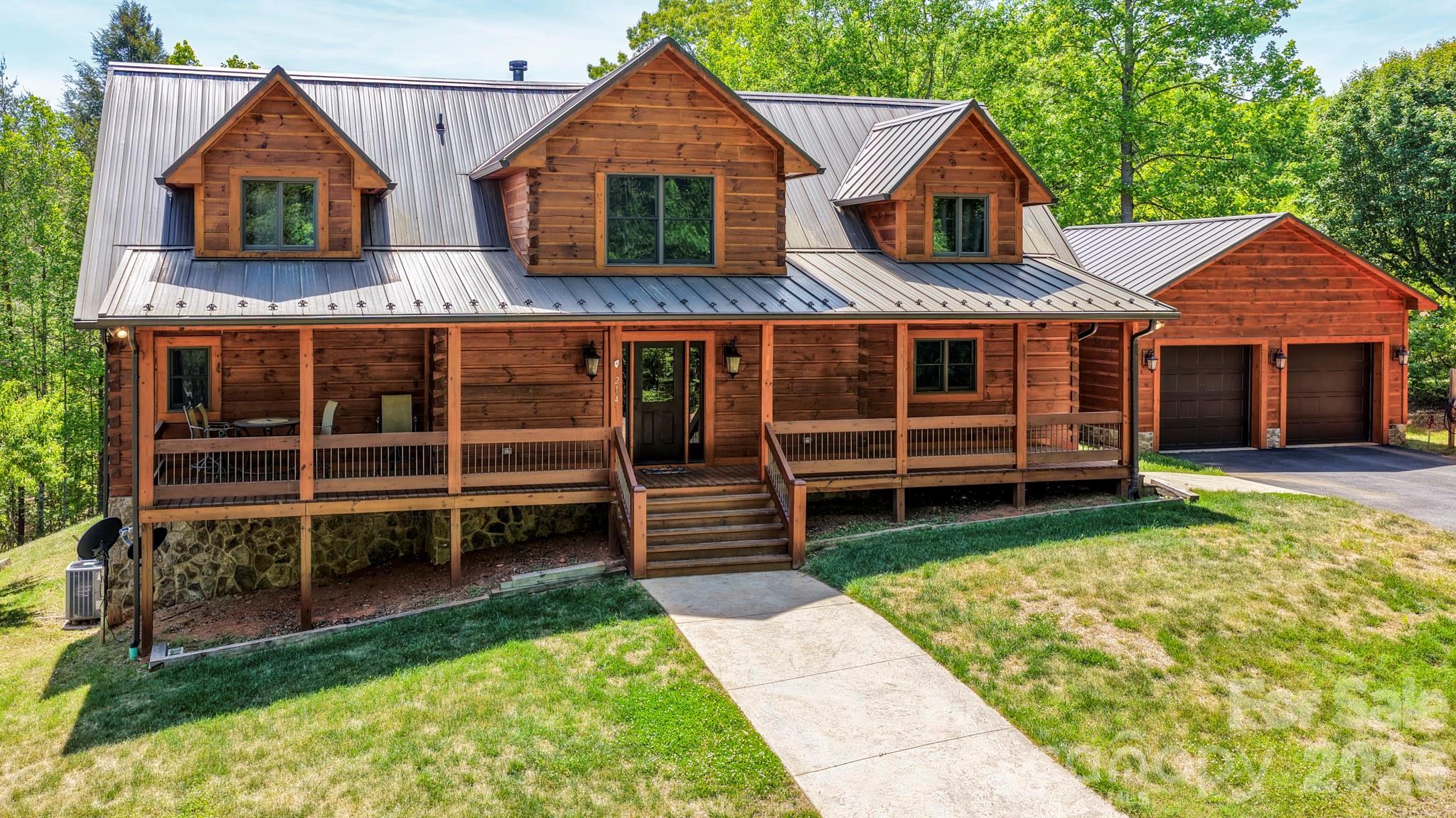 214 Whitney Boulevard