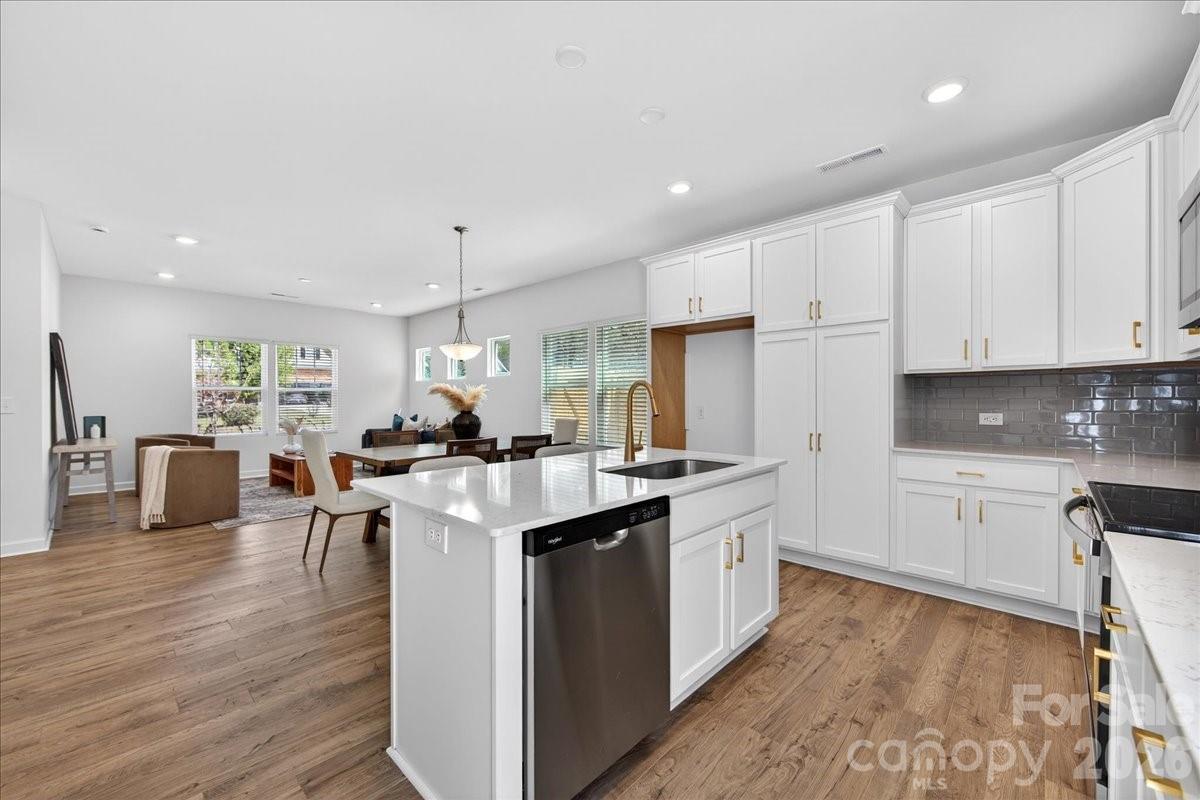 Oakhurst - Residential