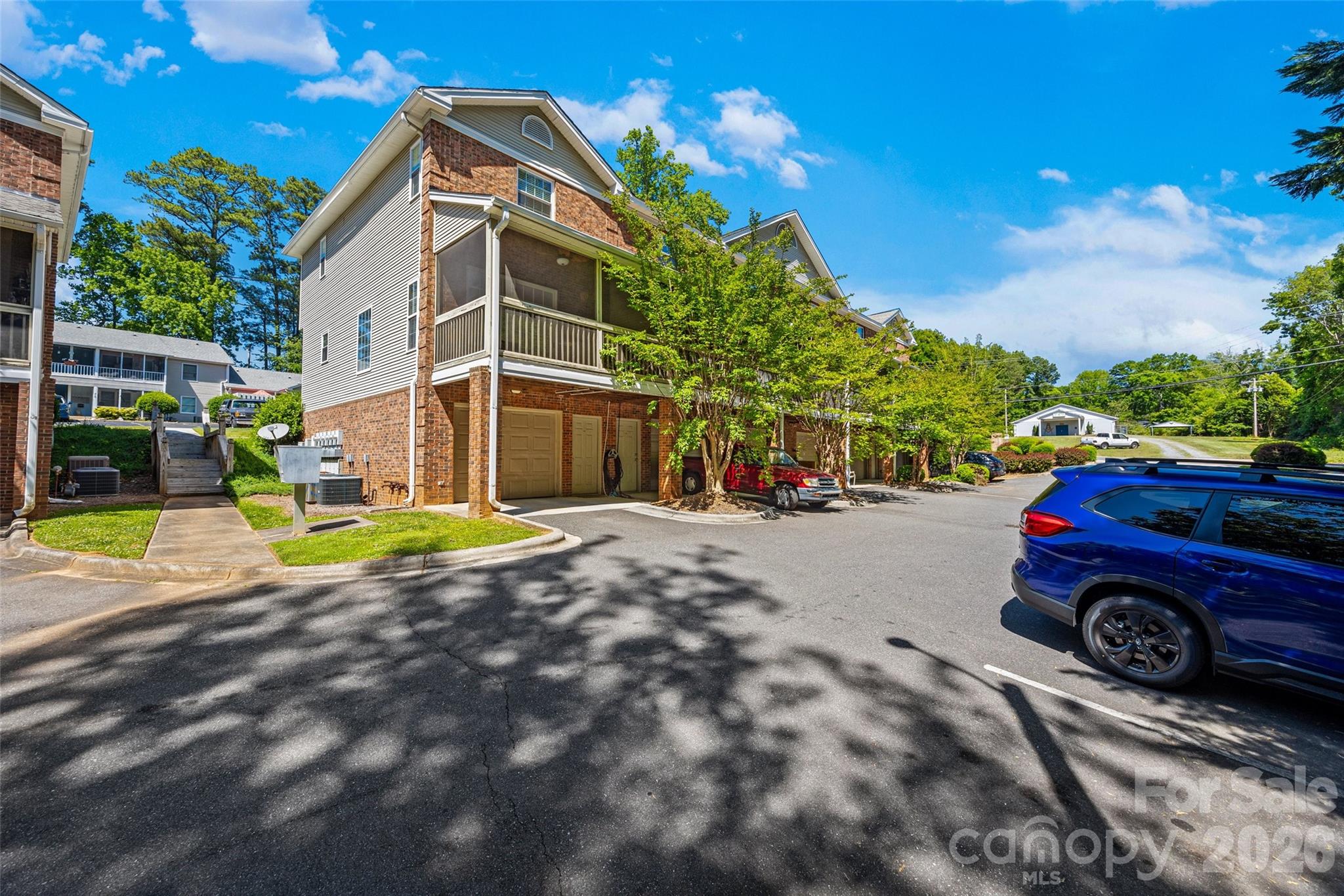 Brentwood - Residential